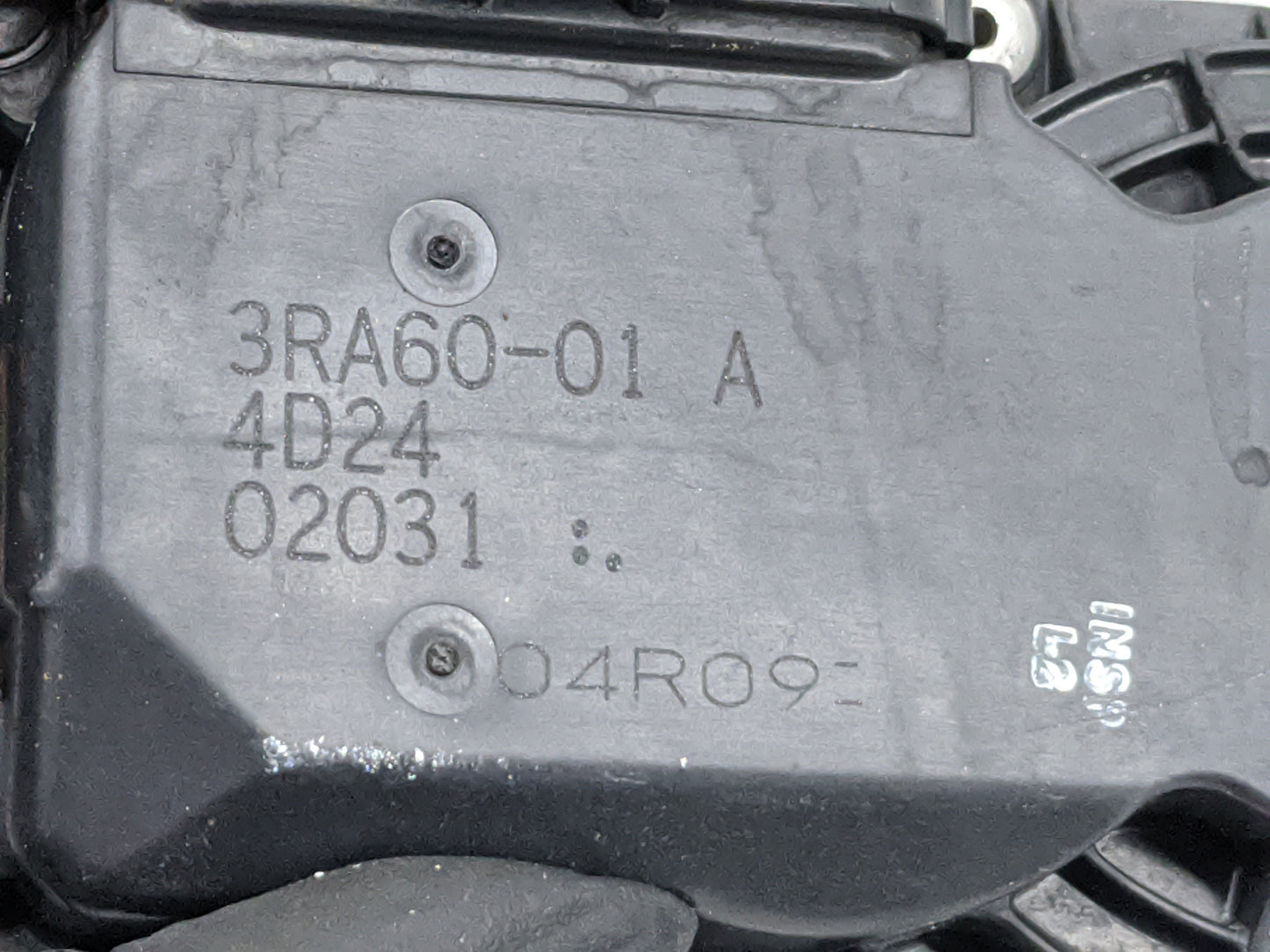 2013-2019 Nissan Sentra Throttle Body P/N:3RA60-01 A Fits Fits 2013 2014 2015 2016 2017 2018 2019 OEM Used Auto Parts - Oemu