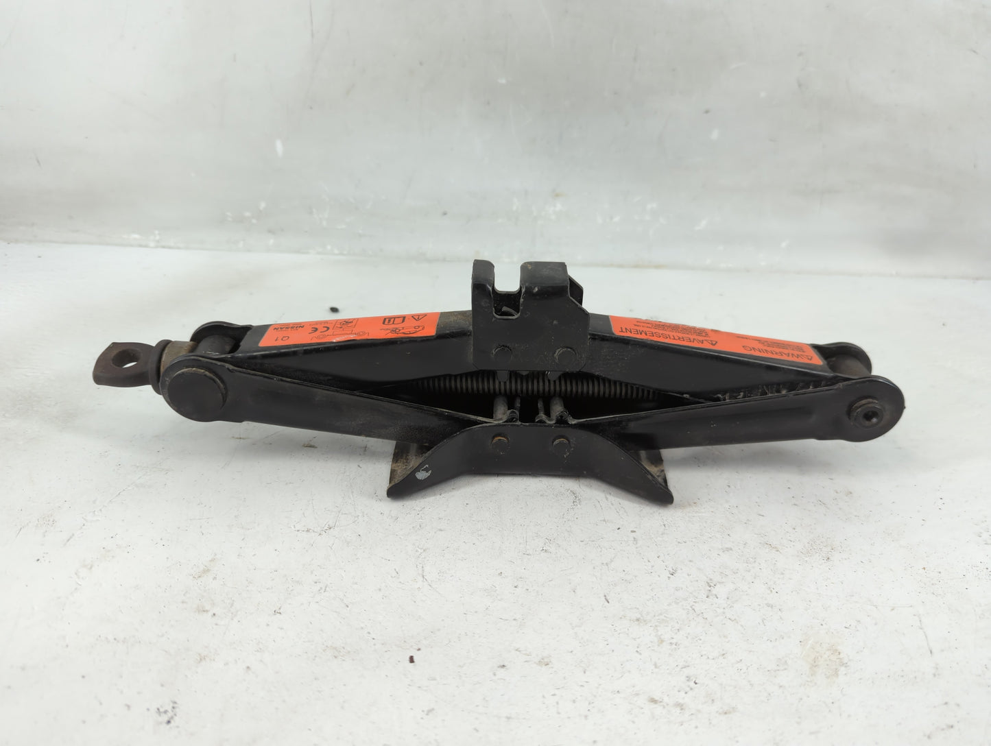 2014 Nissan Sentra Spare Scissor Car Jack 1241671 - Oemusedautoparts1.com