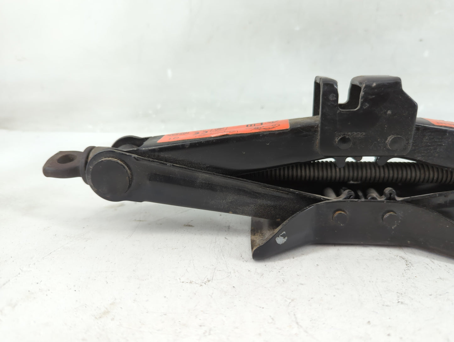 2014 Nissan Sentra Spare Scissor Car Jack - Oemusedautoparts1.com