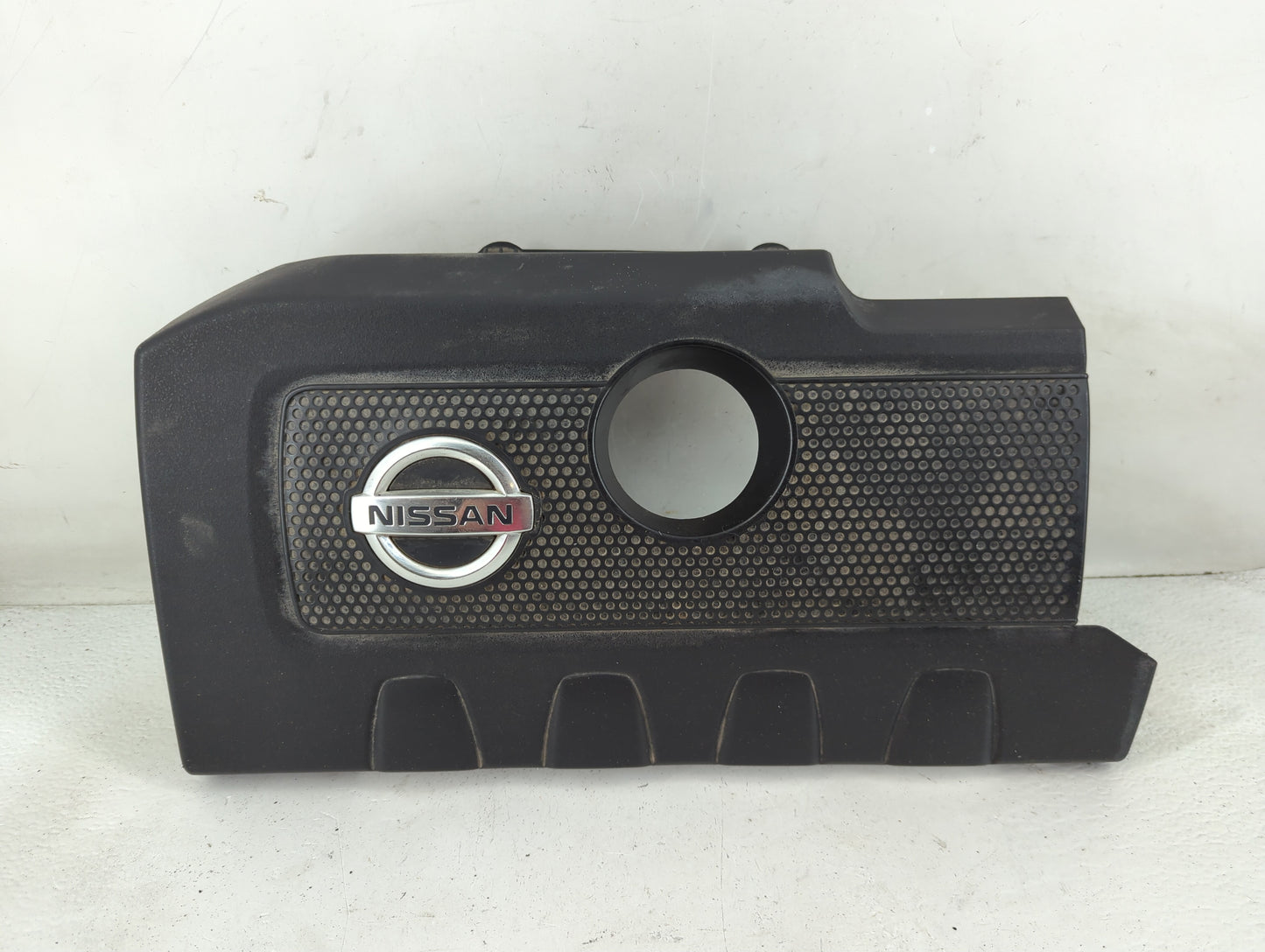 2014 Nissan Sentra Engine Cover - Oemusedautoparts1.com