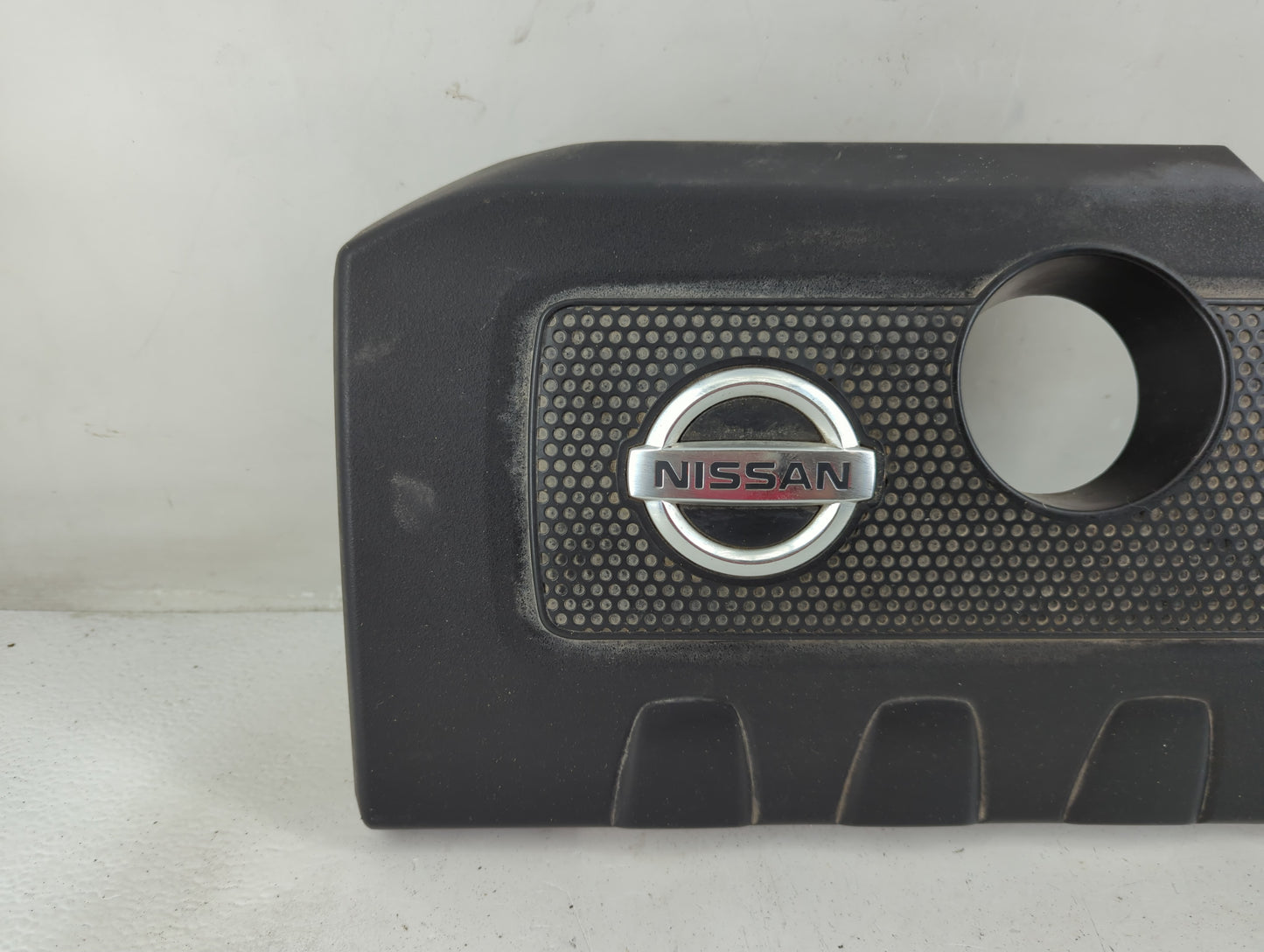 2014 Nissan Sentra Engine Cover - Oemusedautoparts1.com