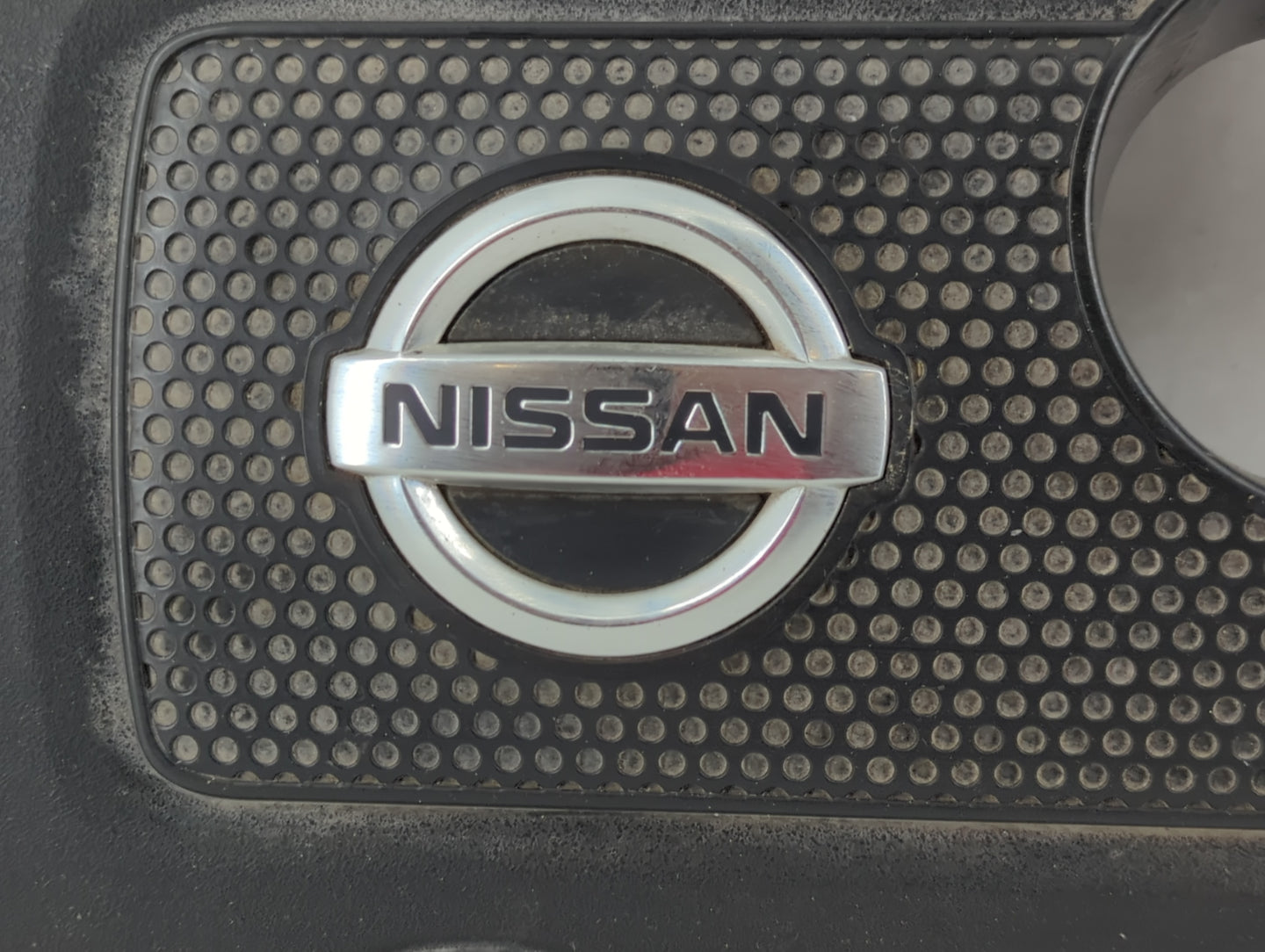 2014 Nissan Sentra Engine Cover - Oemusedautoparts1.com