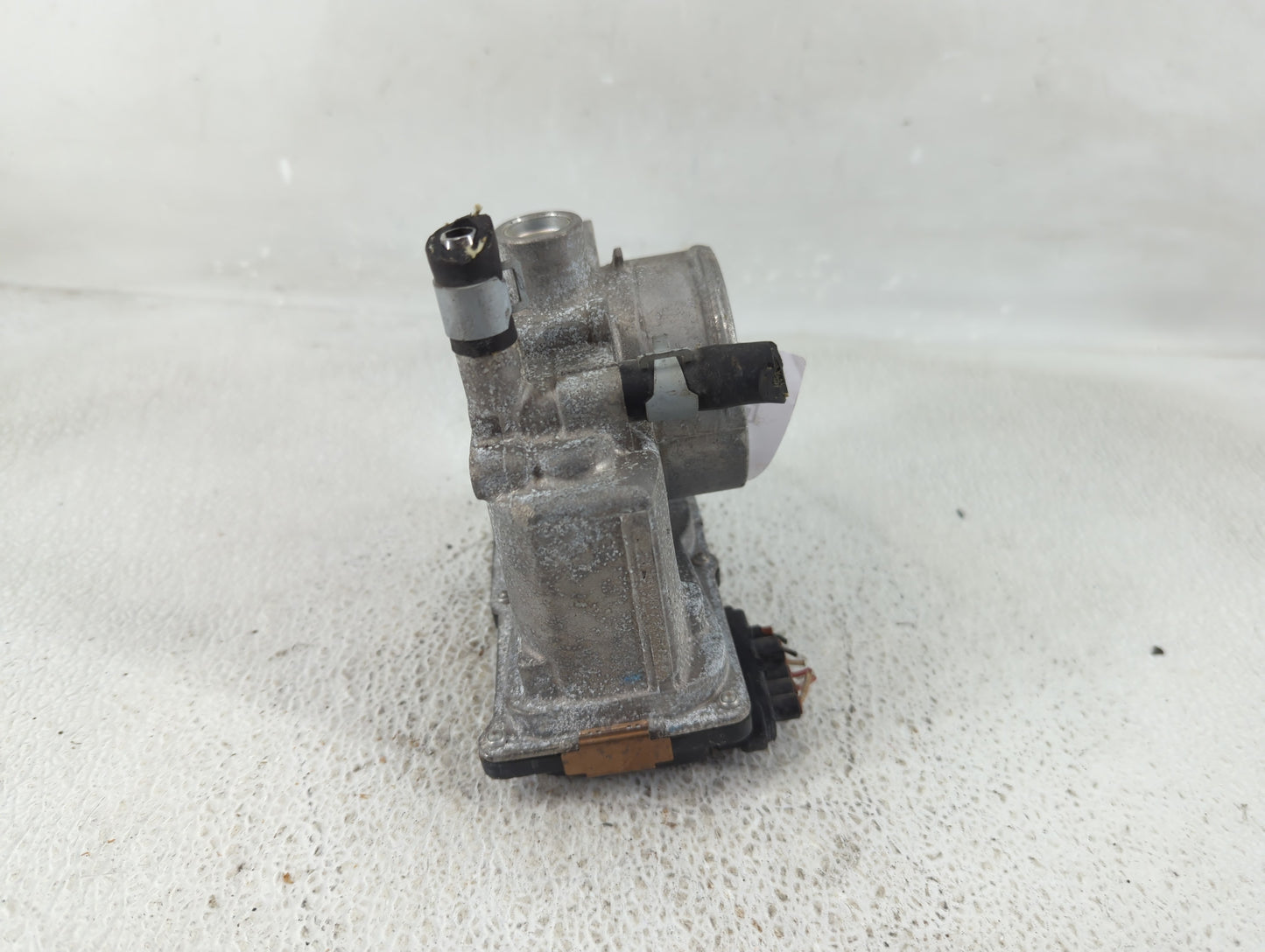 2013-2019 Nissan Sentra Throttle Body Fits Fits 2013 2014 2015 2016 2017 2018 2019 OEM Used Auto Parts - Oemusedautoparts1.c