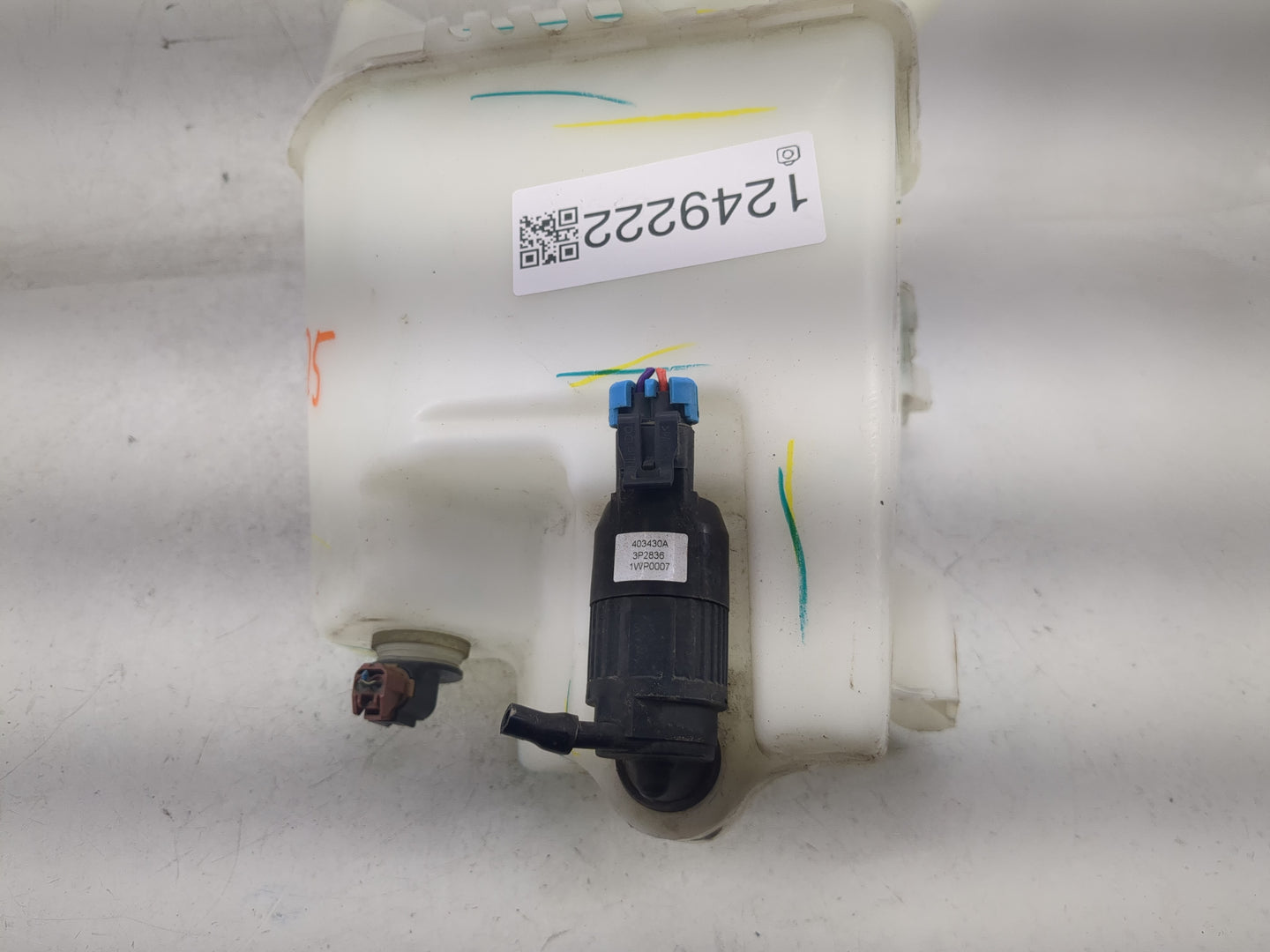 2013-2015 Nissan Sentra Windshield Washer Fluid Reservoir Bottle Oem - Oemusedautoparts1.com