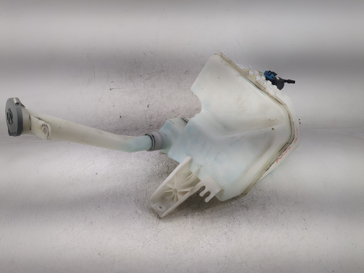 2013-2015 Nissan Sentra Windshield Washer Fluid Reservoir Bottle Oem - Oemusedautoparts1.com