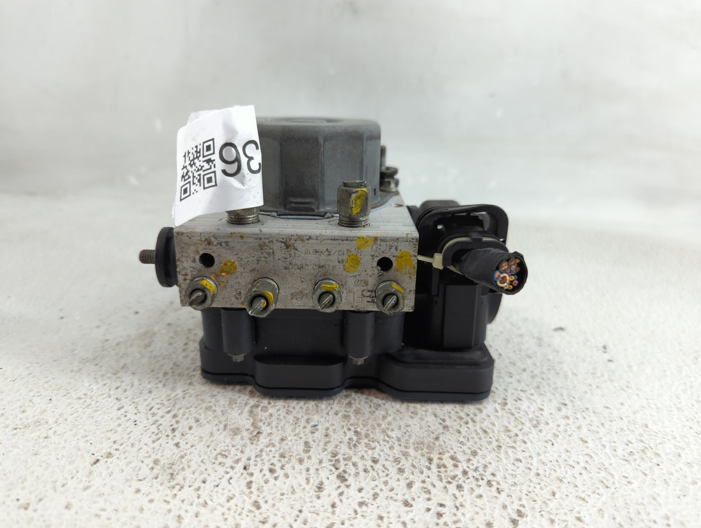 2014 Nissan Sentra ABS Pump Control Module Replacement P/N:269 661 47660 38G06 Fits OEM Used Auto Parts - Oemusedautoparts1.
