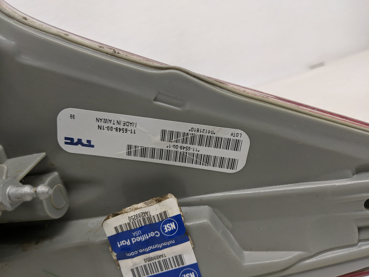 2013-2015 Nissan Sentra Tail Light Assembly Passenger Right OEM P/N:11-6549-00-1N Fits Fits 2013 2014 2015 OEM Used Auto Par