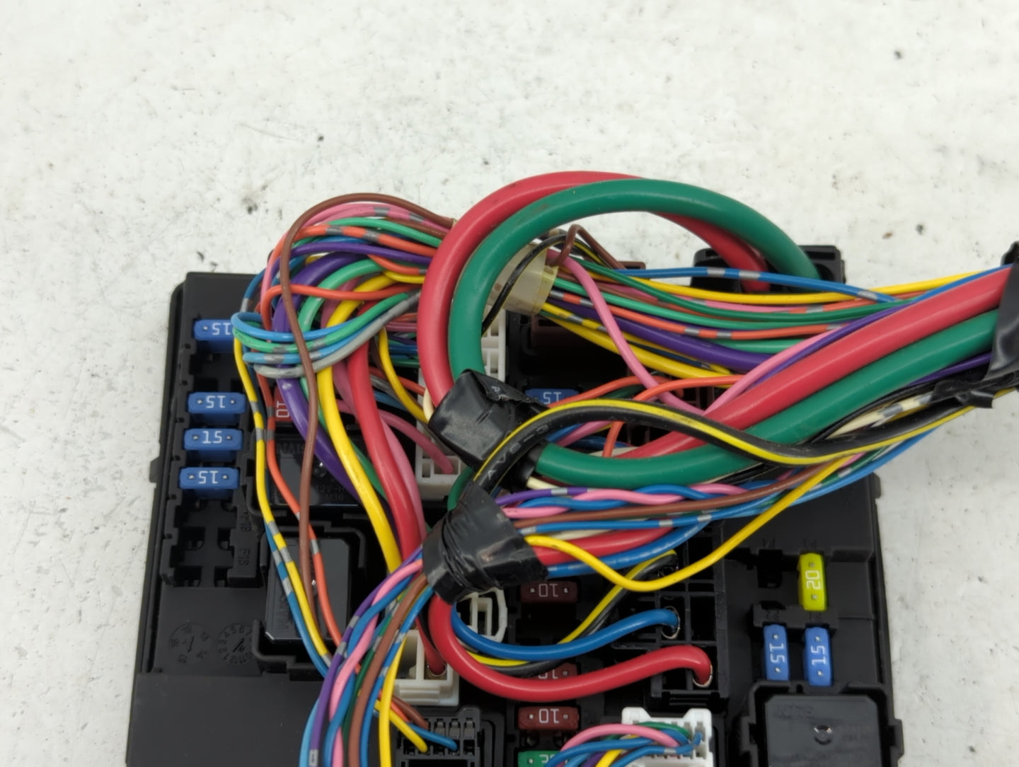 2013-2019 Nissan Sentra Fusebox Fuse Box Panel Relay Module P/N:4381173991 Fits Fits 2013 2014 2015 2016 2017 2018 2019 OEM 