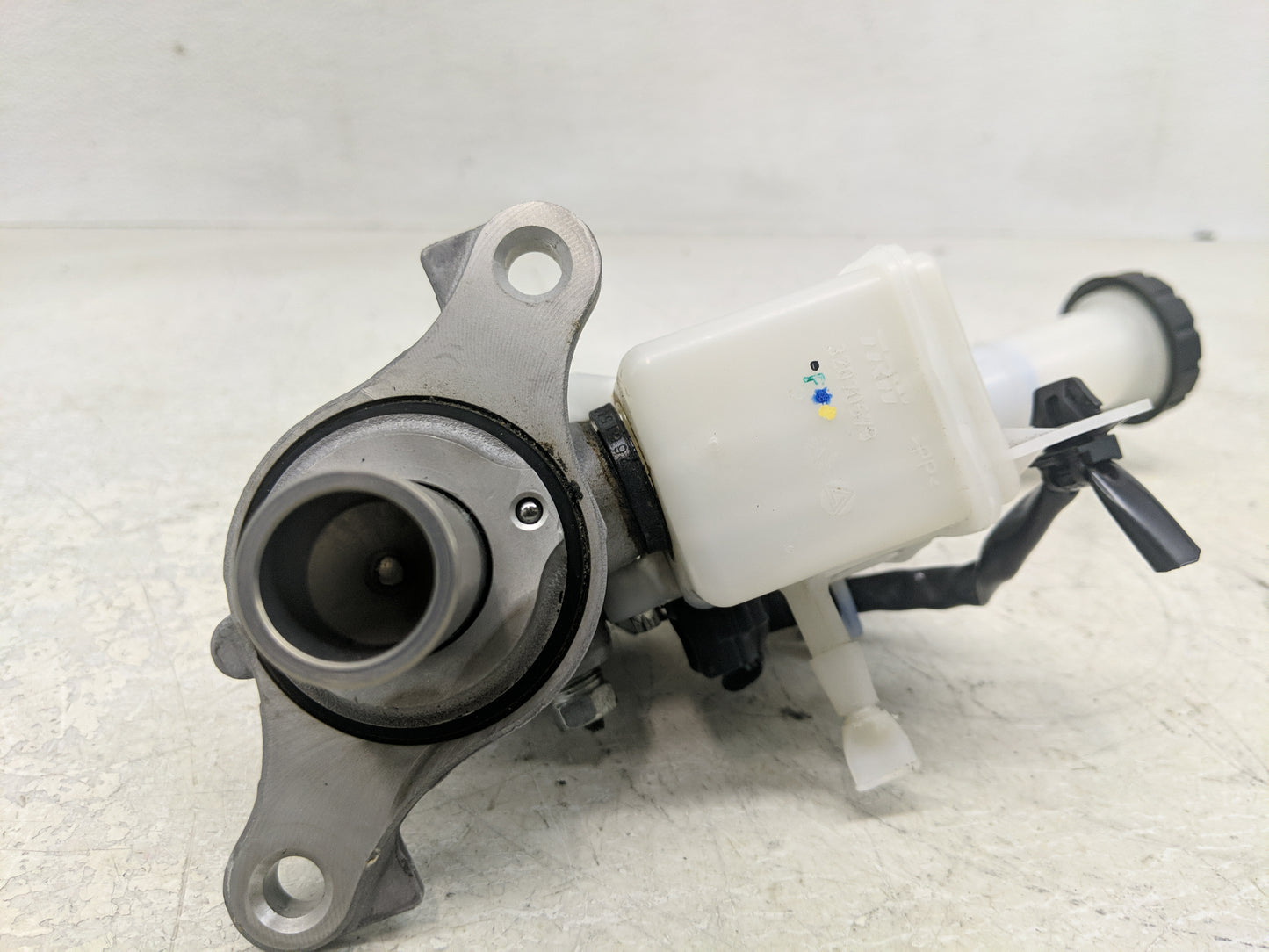 2013-2019 Nissan Sentra Brake Master Cylinder 1310782 - Oemusedautoparts1.com