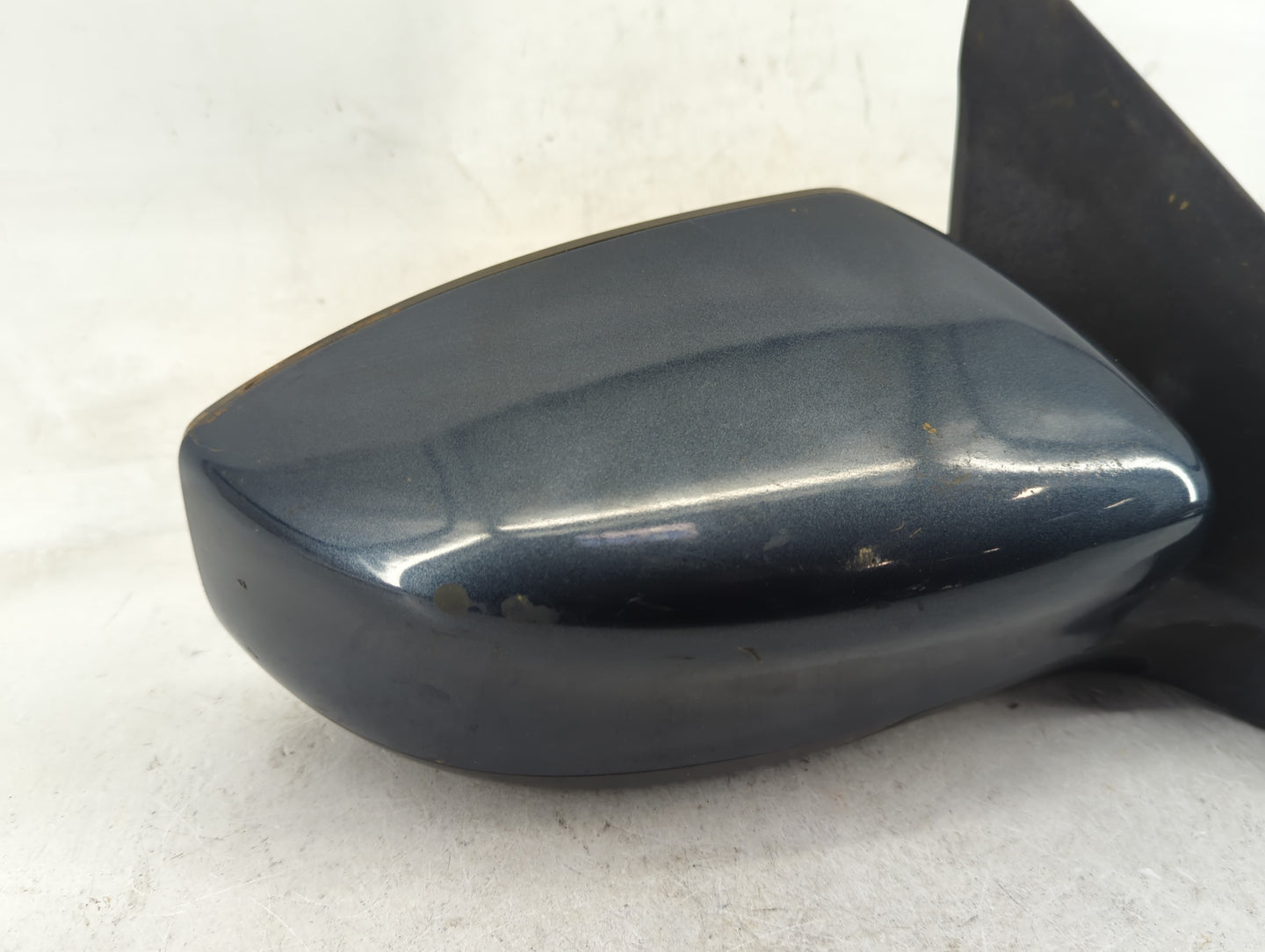 2013-2015 Nissan Sentra Passenger Side View Mirror - Right Door Mirror OEM Used - Oemusedautoparts1.com