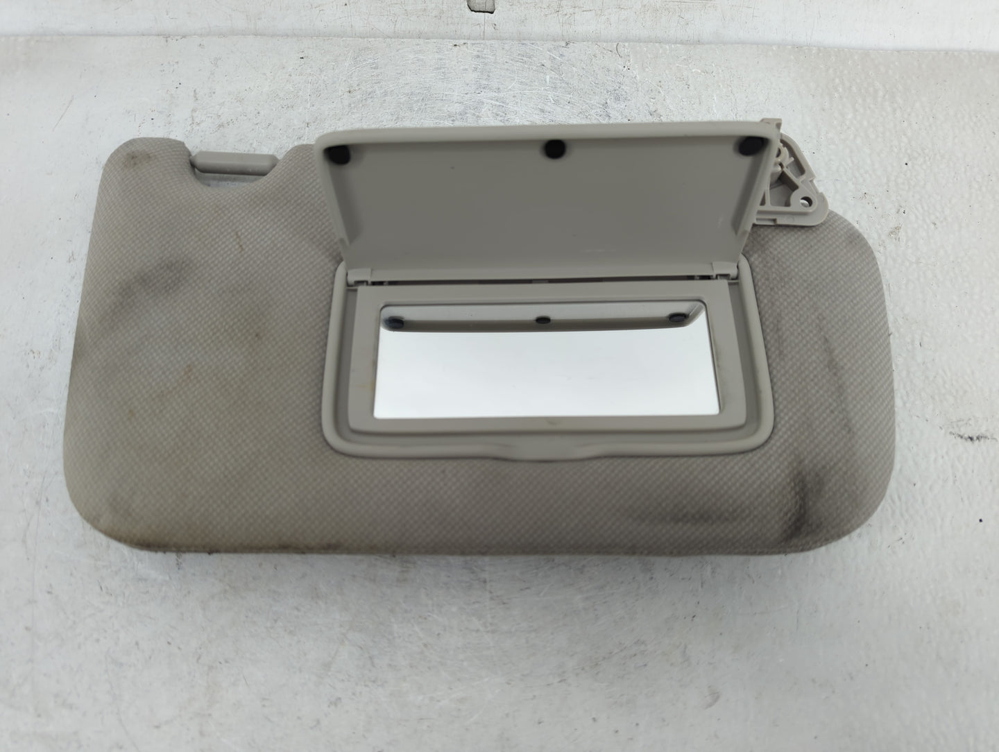 2013-2019 Nissan Sentra Sun Visor Shade Replacement Passenger Right Mirror Fits Fits 2012 2013 2014 2015 2016 2017 2018 2019