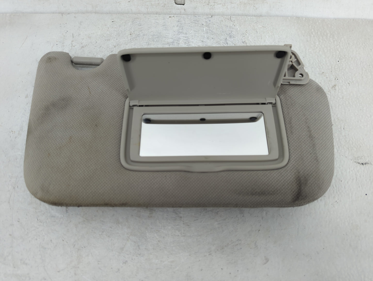 2013-2019 Nissan Sentra Sun Visor Shade Replacement Passenger Right Mirror Fits Fits 2012 2013 2014 2015 2016 2017 2018 2019