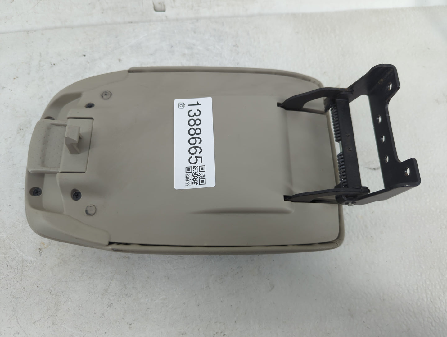 2014 Nissan Sentra Center Console Armrest Cover Lid Fits OEM Used Auto Parts - Oemusedautoparts1.com