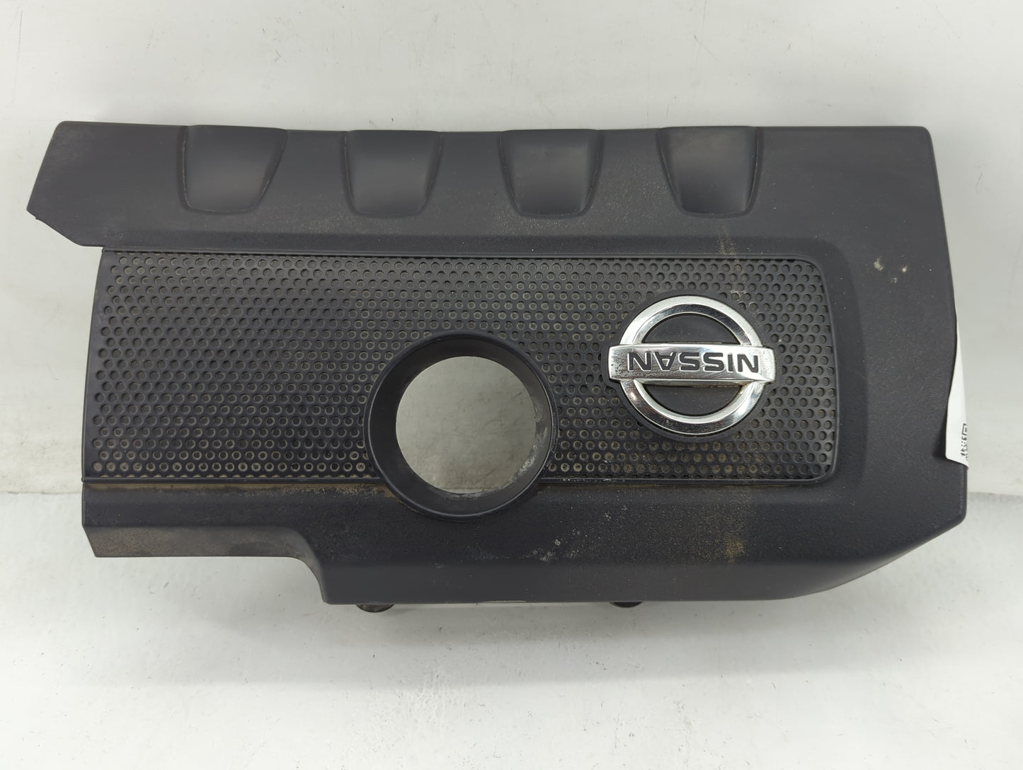 2014 Nissan Sentra Engine Cover - Oemusedautoparts1.com