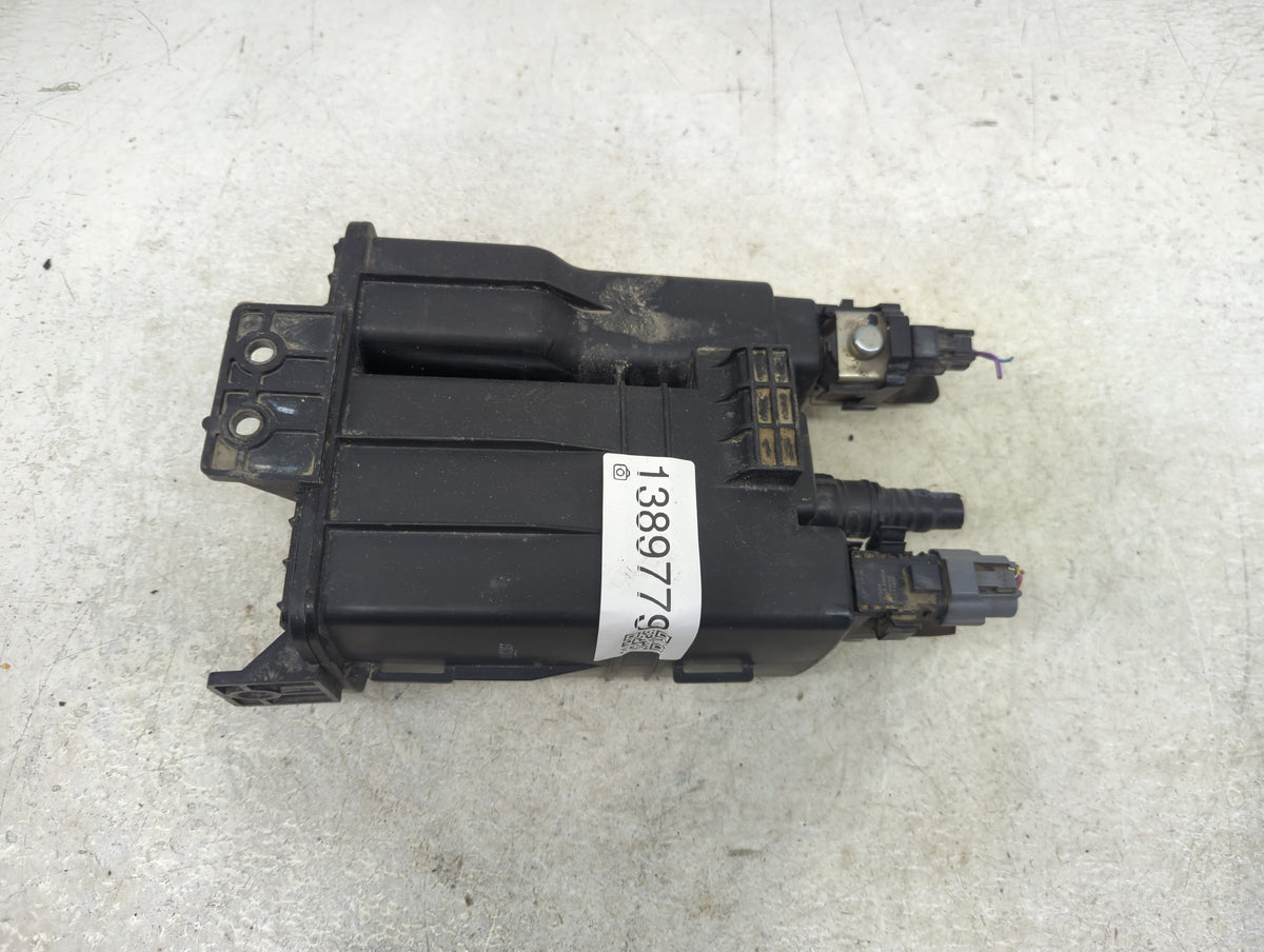 2014 Nissan Sentra Fuel Vapor Charcoal Canister 1389779 - Oemusedautoparts1.com