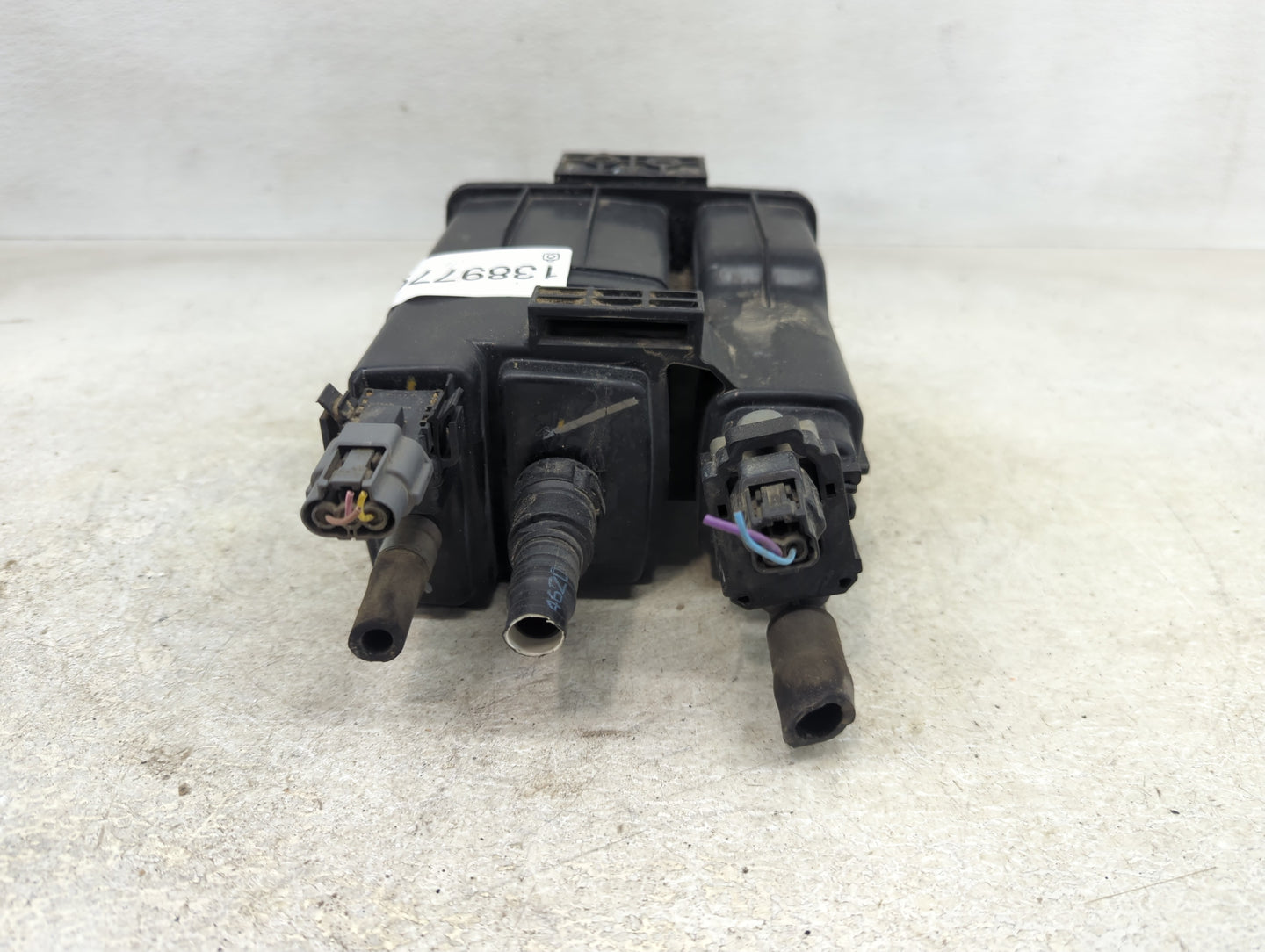 2014 Nissan Sentra Fuel Vapor Charcoal Canister - Oemusedautoparts1.com