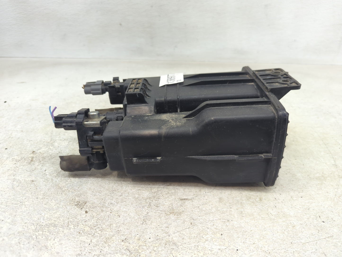 2014 Nissan Sentra Fuel Vapor Charcoal Canister 1389779 - Oemusedautoparts1.com