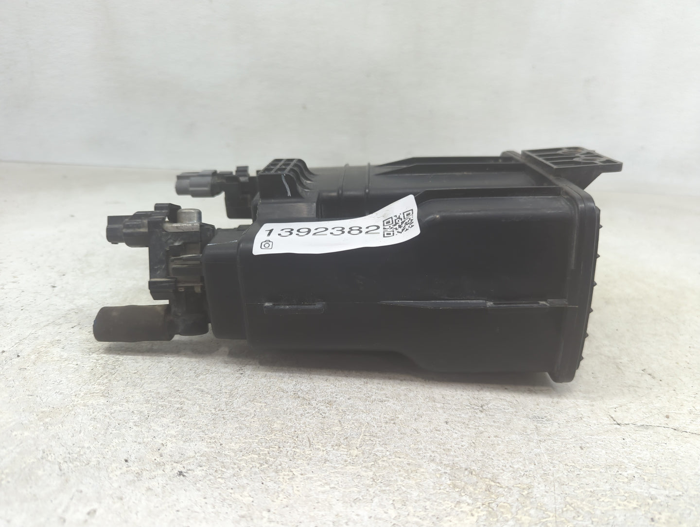 2014 Nissan Sentra Fuel Vapor Charcoal Canister 1392382 - Oemusedautoparts1.com