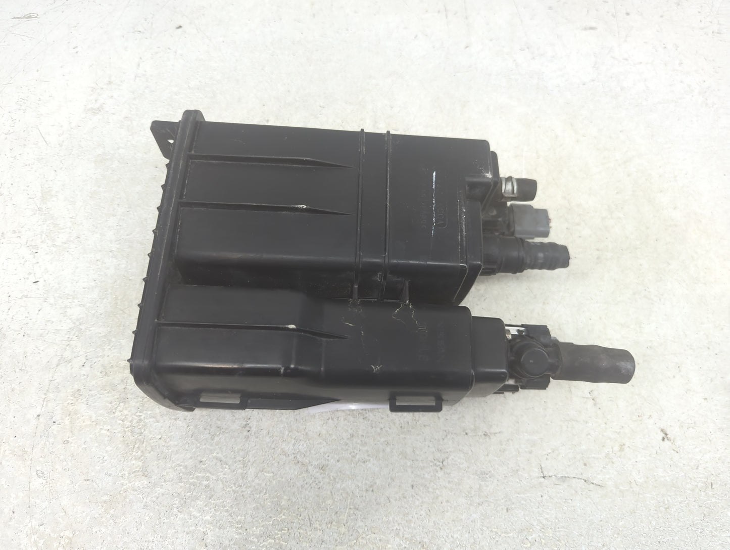 2014 Nissan Sentra Fuel Vapor Charcoal Canister 1392382 - Oemusedautoparts1.com