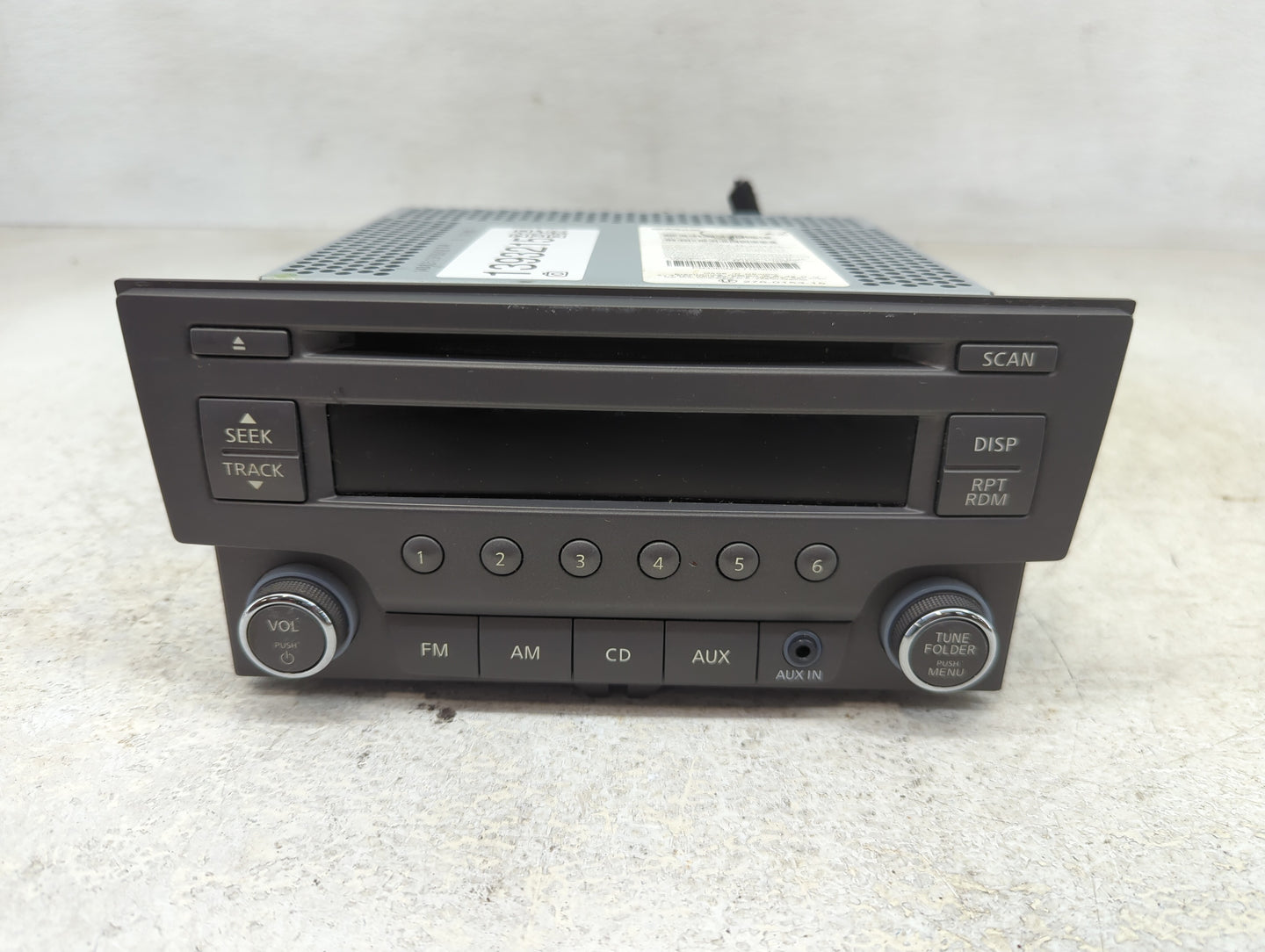 2013-2014 Nissan Sentra Radio AM FM Cd Player Receiver Replacement P/N:281853RA2A Fits Fits 2013 2014 OEM Used Auto Parts - 