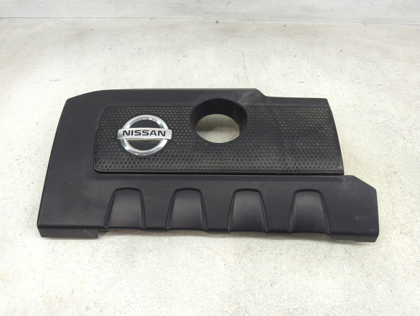 2014 Nissan Sentra Engine Cover - Oemusedautoparts1.com