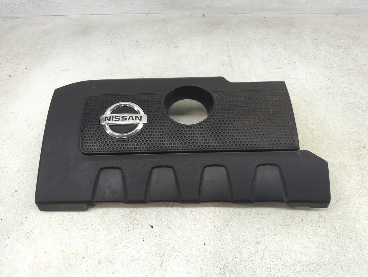 2014 Nissan Sentra Engine Cover - Oemusedautoparts1.com