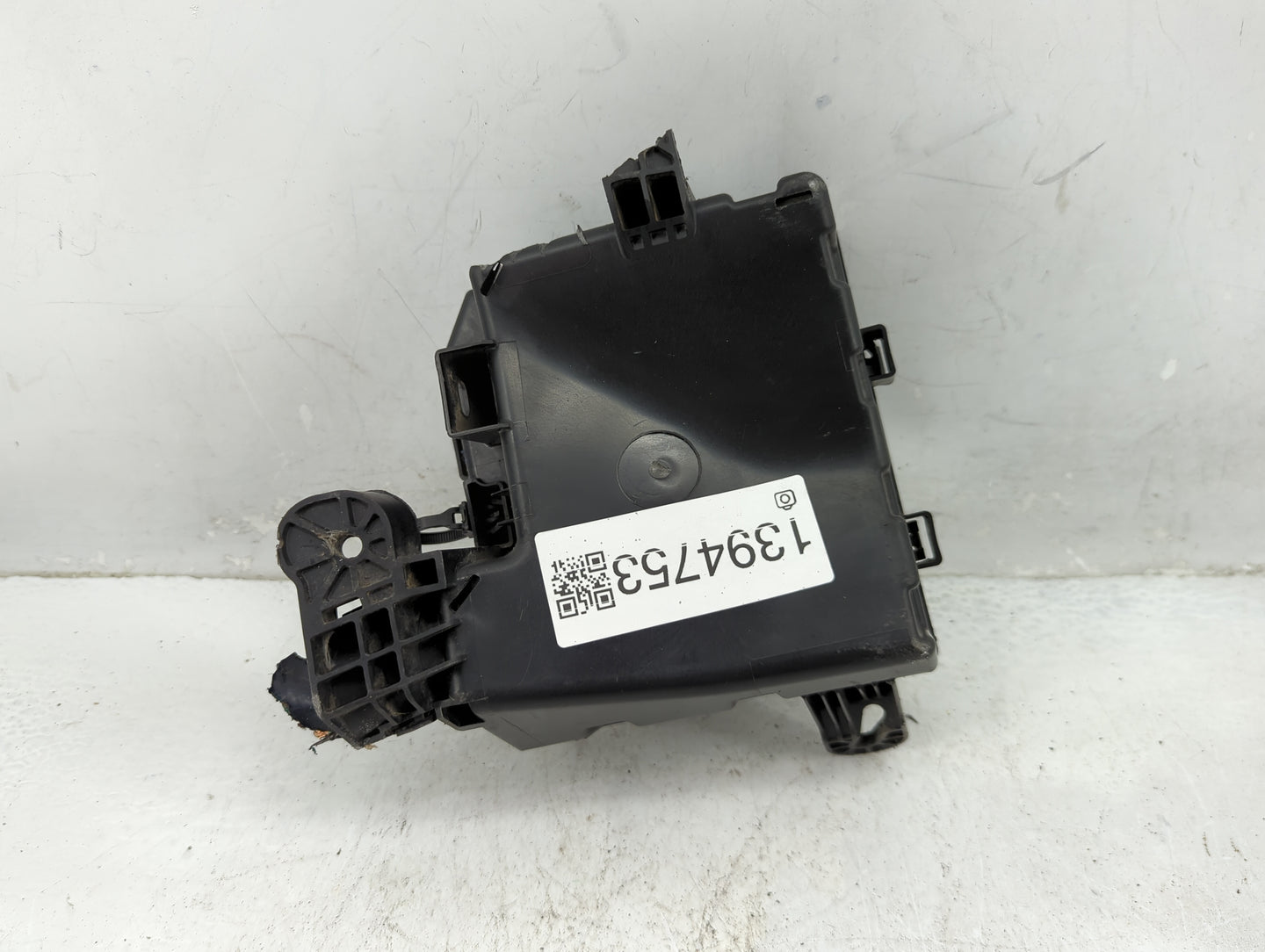 2013-2019 Nissan Sentra Fusebox Fuse Box Panel Relay Module P/N:284B7 3RA3B Fits Fits 2013 2014 2015 2016 2017 2018 2019 OEM