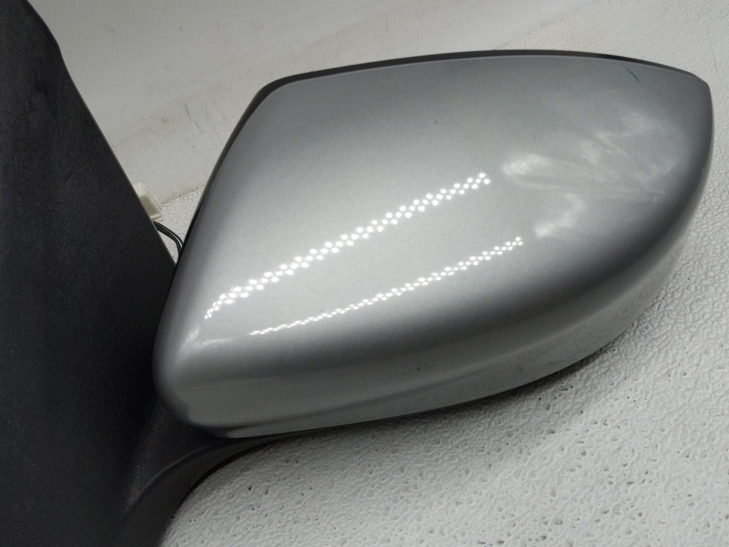 2013-2015 Nissan Sentra Driver Side View Mirror - Left Door Mirror OEM Used - Oemusedautoparts1.com