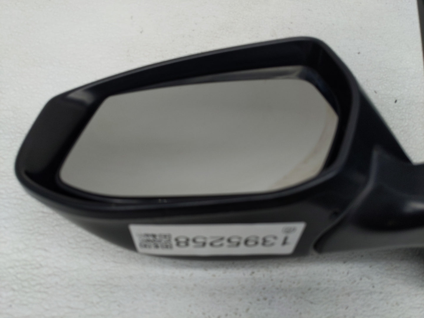 2013-2015 Nissan Sentra Driver Side View Mirror - Left Door Mirror OEM Used - Oemusedautoparts1.com