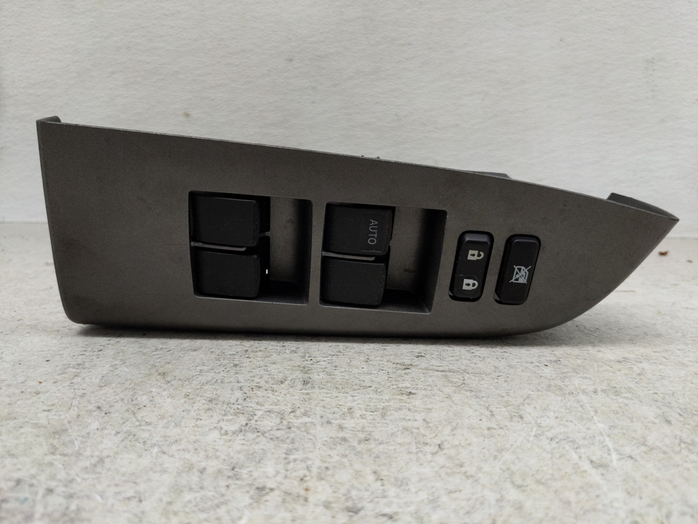 2013-2019 Nissan Sentra Master Power Window Switch Replacement Driver Side Left P/N:74232-00040 Fits OEM Used Auto Parts - O