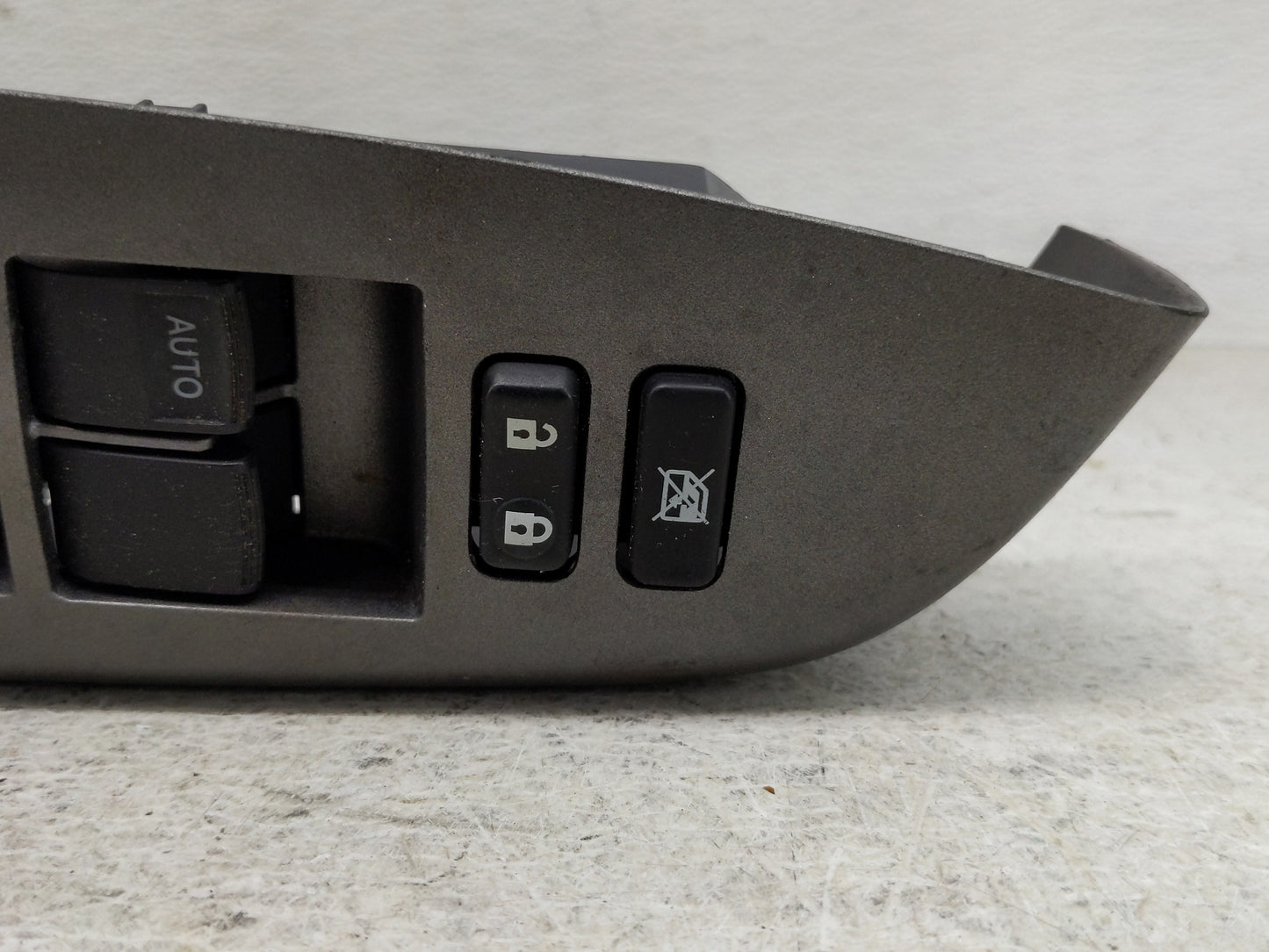 2013-2019 Nissan Sentra Master Power Window Switch Replacement Driver Side Left P/N:74232-00040 Fits OEM Used Auto Parts - O