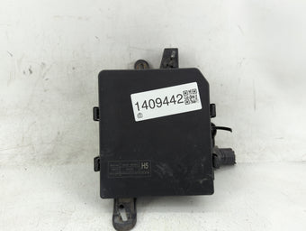 compare product 2013-2019 Nissan Sentra Fusebox Fuse Box Panel Relay Module P/N:284B7 3RA3A Fits Fits 2013 2014 2015 2016 2017 2018 2019 OEM Used Auto Parts