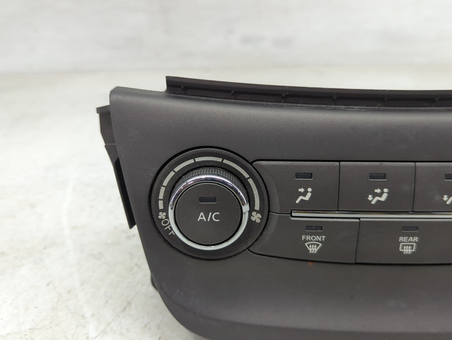 2013-2014 Nissan Sentra Climate Control Module Temperature AC/Heater Replacement Fits Fits 2013 2014 OEM Used Auto Parts - O