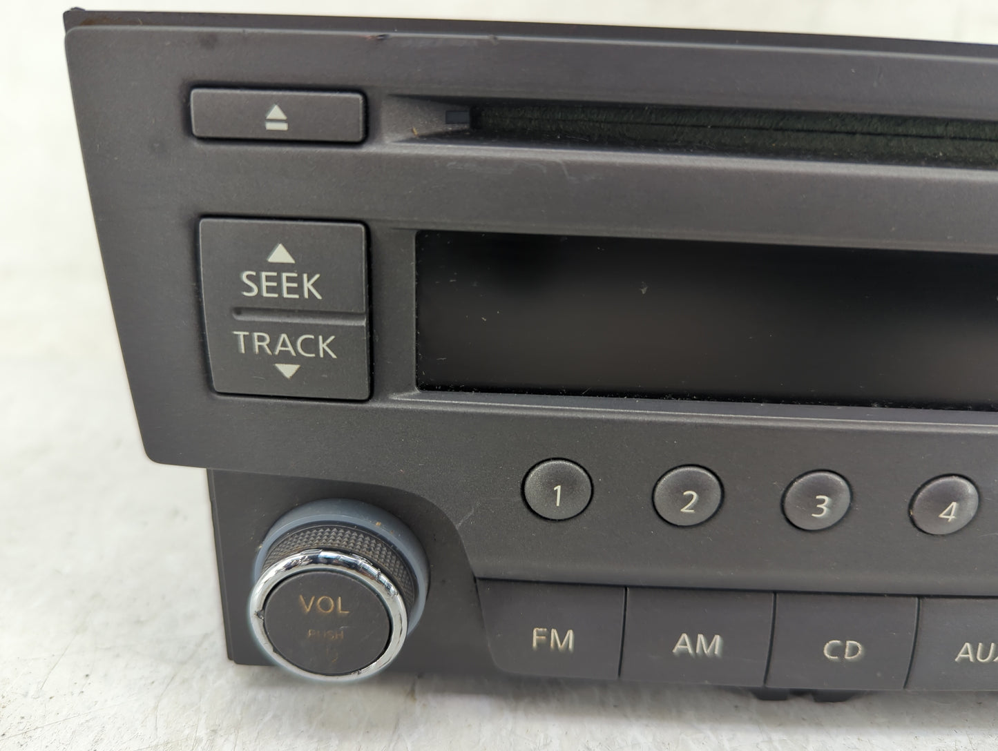 2013-2014 Nissan Sentra Radio AM FM Cd Player Receiver Replacement P/N:28185-3RA2A Fits Fits 2013 2014 OEM Used Auto Parts -