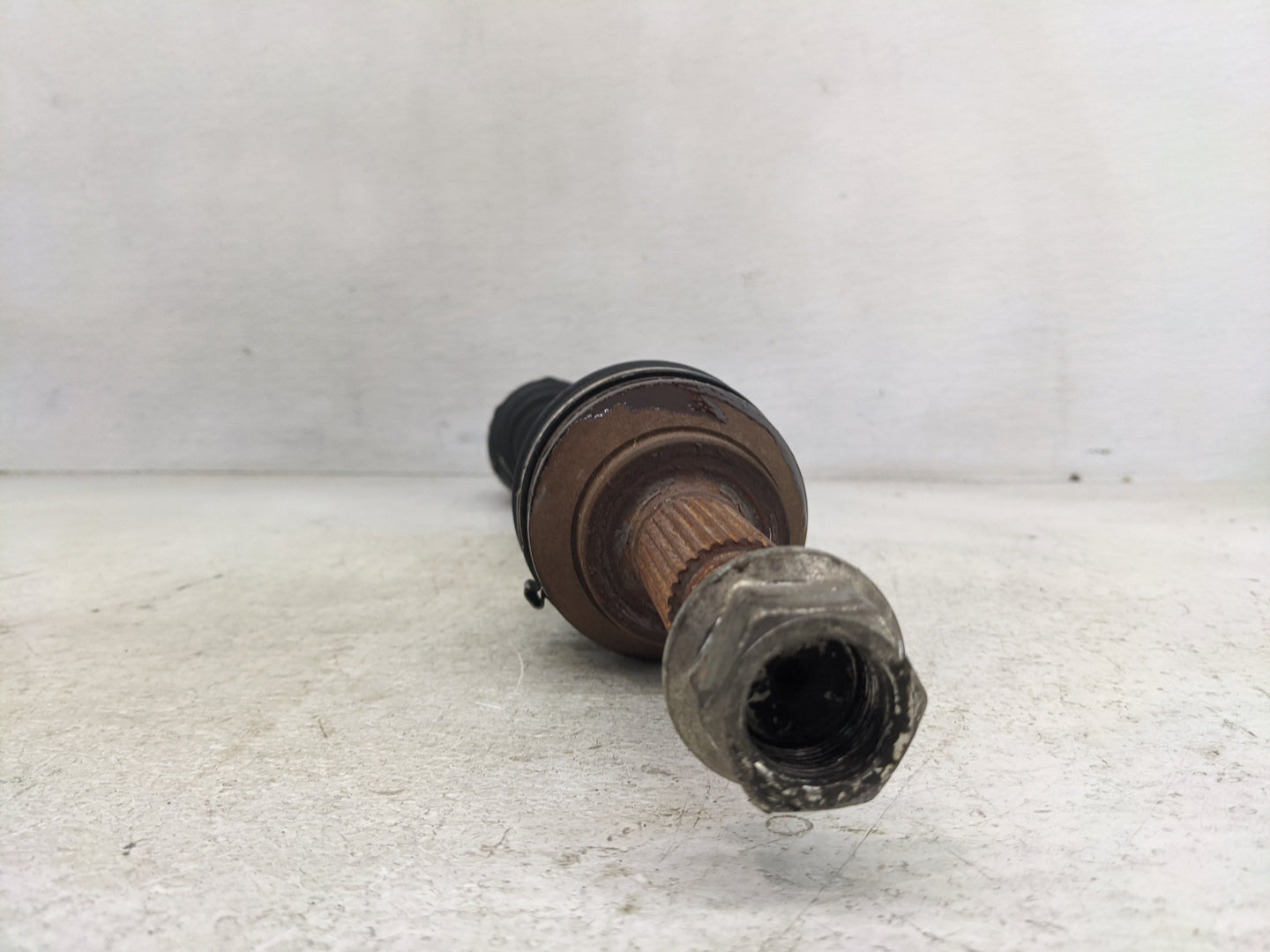 2013-2019 Nissan Sentra Axle Shaft Front Driver Cv C/v - Oemusedautoparts1.com