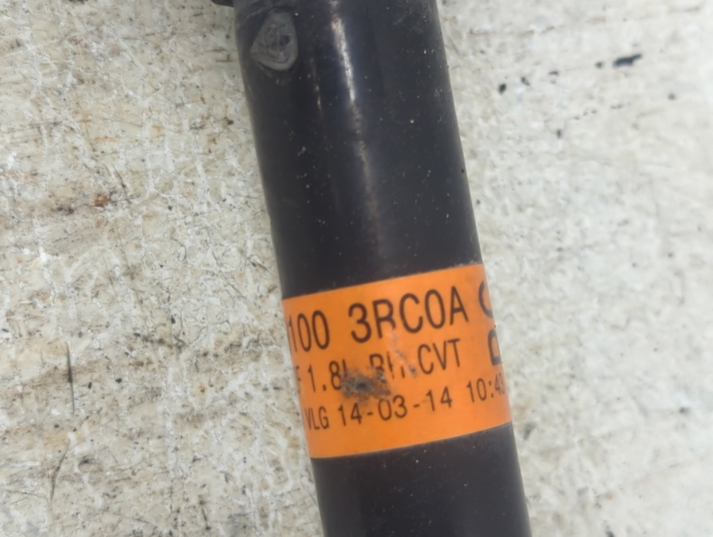 2013-2019 Nissan Sentra Axle Shaft Front Passenger Cv C/v - Oemusedautoparts1.com