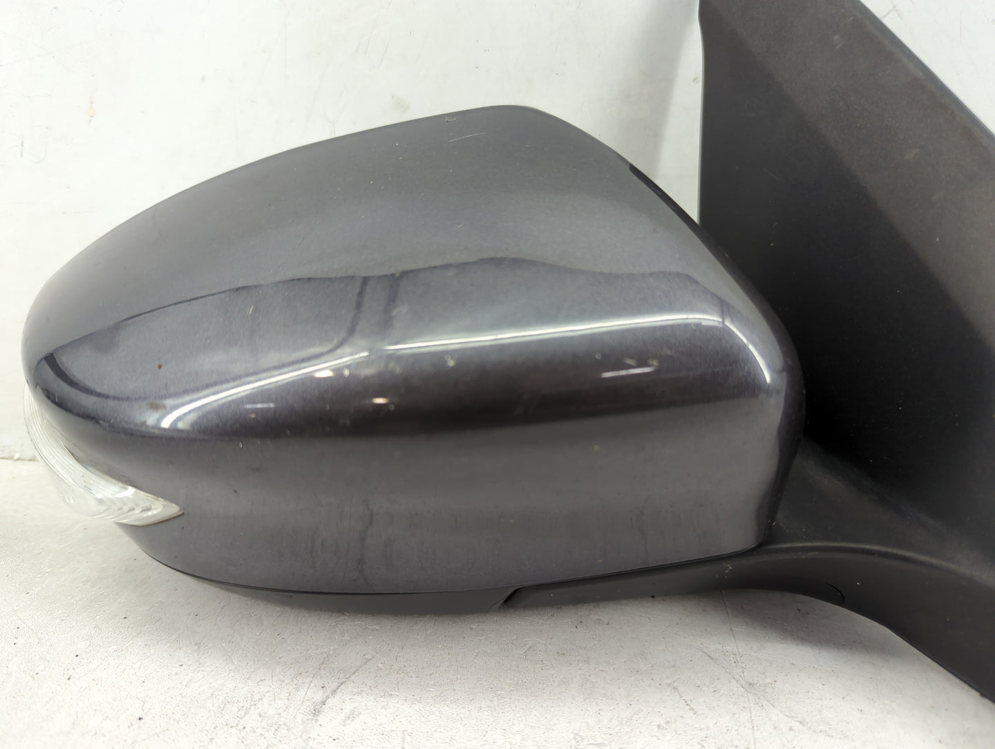 2013-2015 Nissan Sentra Passenger Side View Mirror - Right Door Mirror OEM Used - Oemusedautoparts1.com