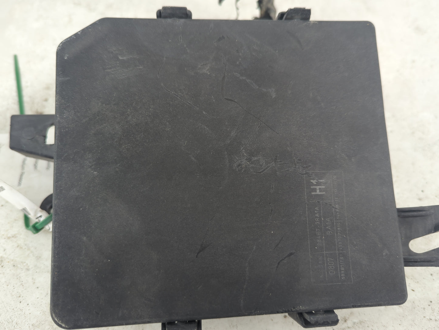 2013-2019 Nissan Sentra Fusebox Fuse Box Panel Relay Module P/N:284B7 3RA1A Fits Fits 2013 2014 2015 2016 2017 2018 2019 OEM