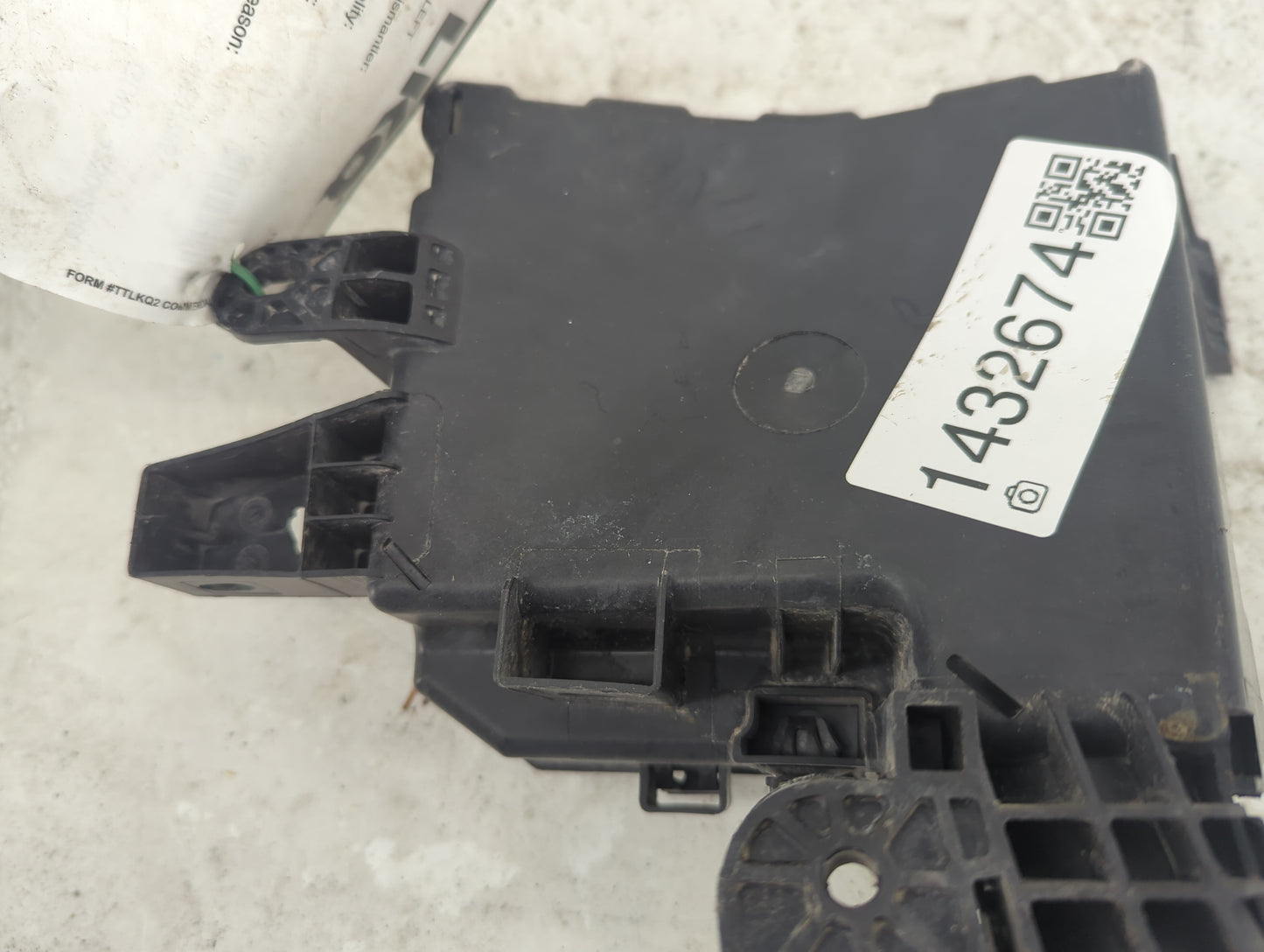2013-2019 Nissan Sentra Fusebox Fuse Box Panel Relay Module P/N:284B7 3RA1A Fits Fits 2013 2014 2015 2016 2017 2018 2019 OEM