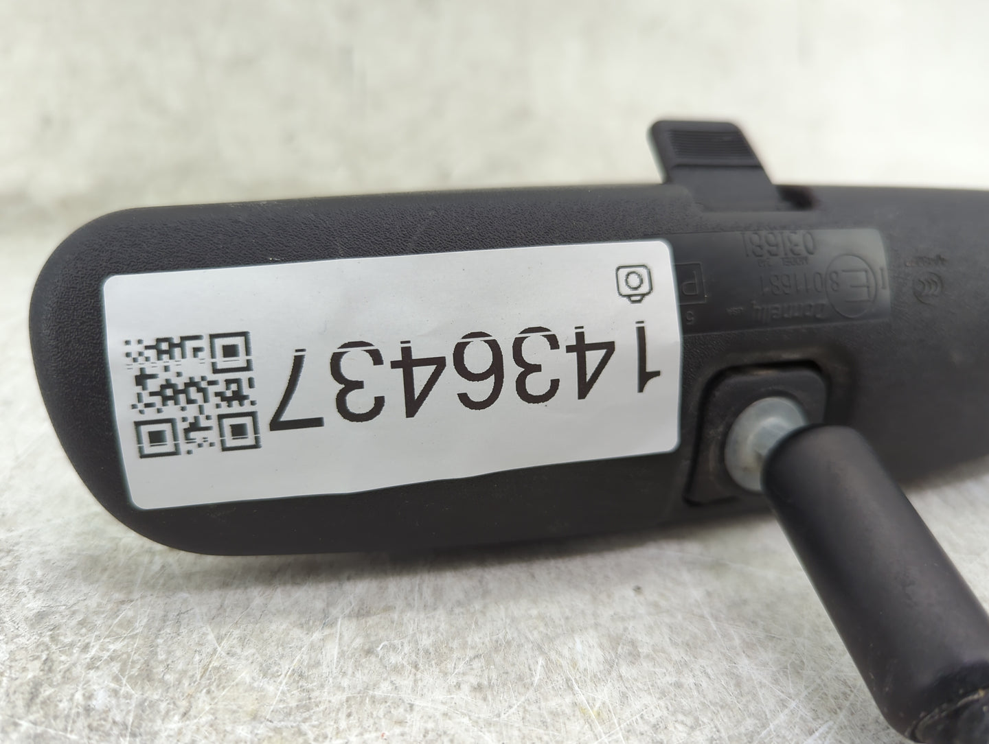 2014 Nissan Sentra Interior Rear View Mirror Replacement OEM P/N:E801168 801681, 031681 Fits OEM Used Auto Parts - Oemusedau
