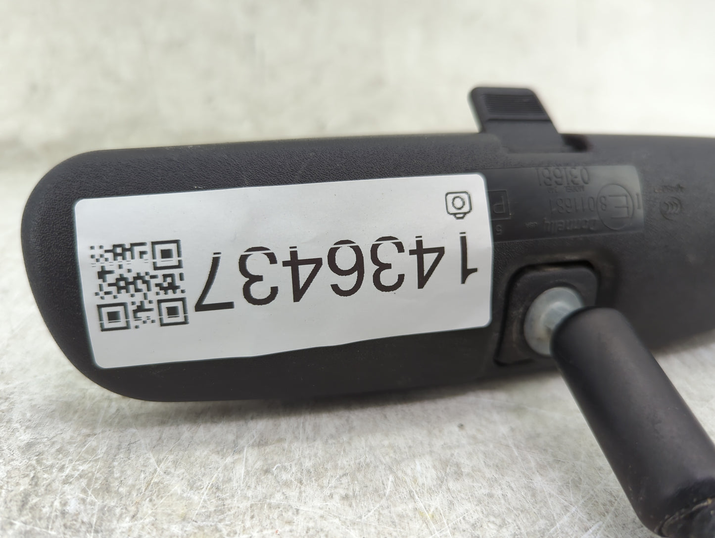2014 Nissan Sentra Interior Rear View Mirror Replacement OEM P/N:E801168 801681, 031681 Fits OEM Used Auto Parts - Oemusedau