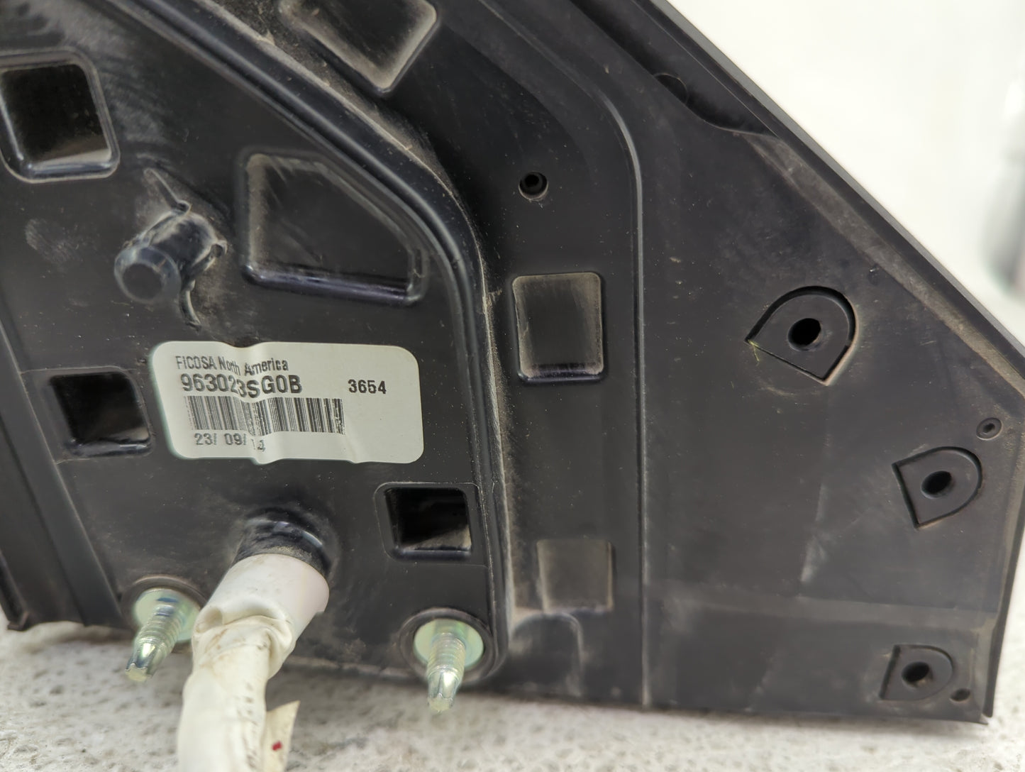 2013-2015 Nissan Sentra Driver Side View Mirror - Left Door Mirror OEM Used - Oemusedautoparts1.com