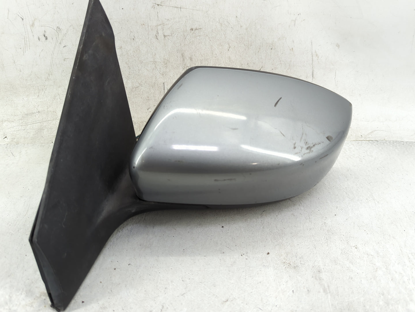 2013-2015 Nissan Sentra Driver Side View Mirror - Left Door Mirror OEM Used - Oemusedautoparts1.com