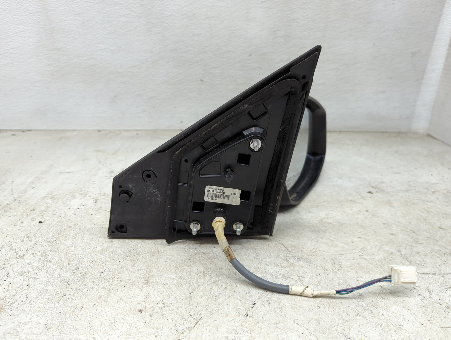 2013-2015 Nissan Sentra Passenger Side View Mirror - Right Door Mirror OEM Used - Oemusedautoparts1.com