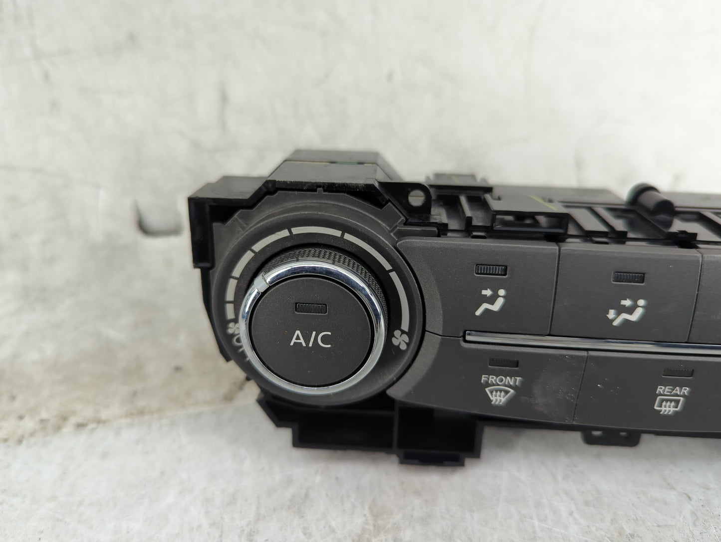 2013-2014 Nissan Sentra Climate Control Module Temperature AC/Heater Replacement P/N:275003SA2A Fits Fits 2013 2014 OEM Used