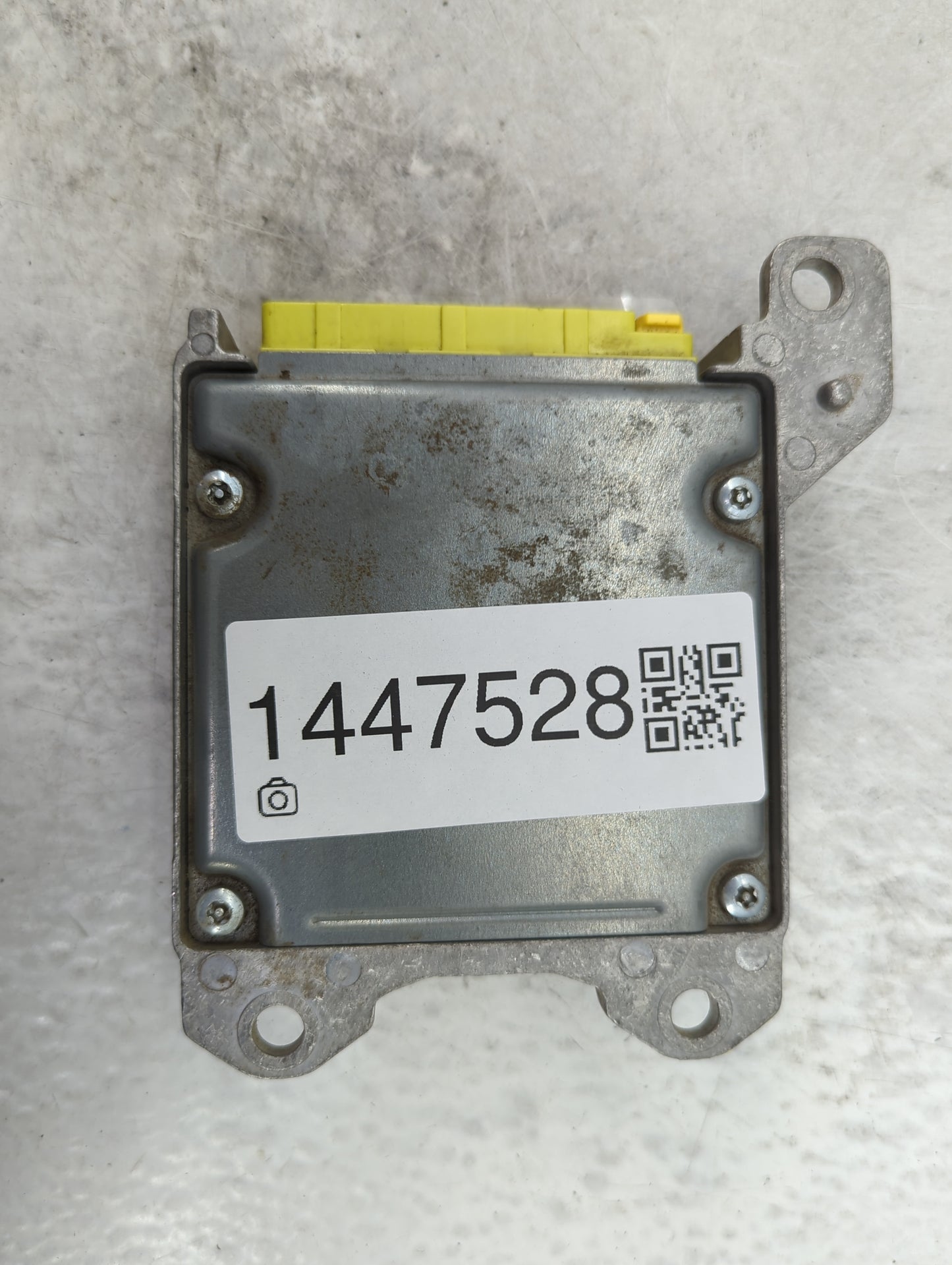 2013-2014 Nissan Sentra Chassis Control Module Ccm Bcm Body Control - Oemusedautoparts1.com