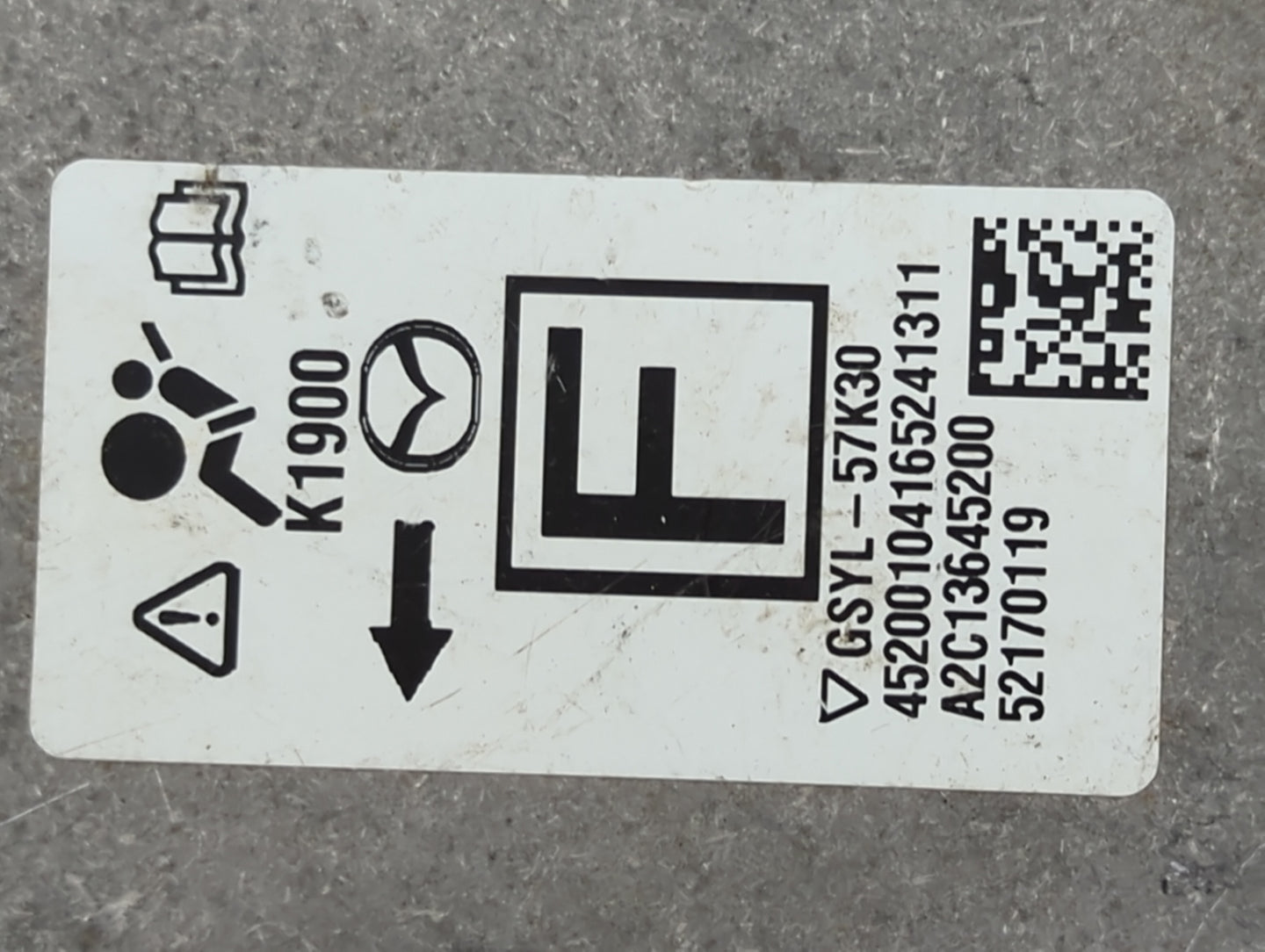 2013-2014 Nissan Sentra Chassis Control Module Ccm Bcm Body Control - Oemusedautoparts1.com