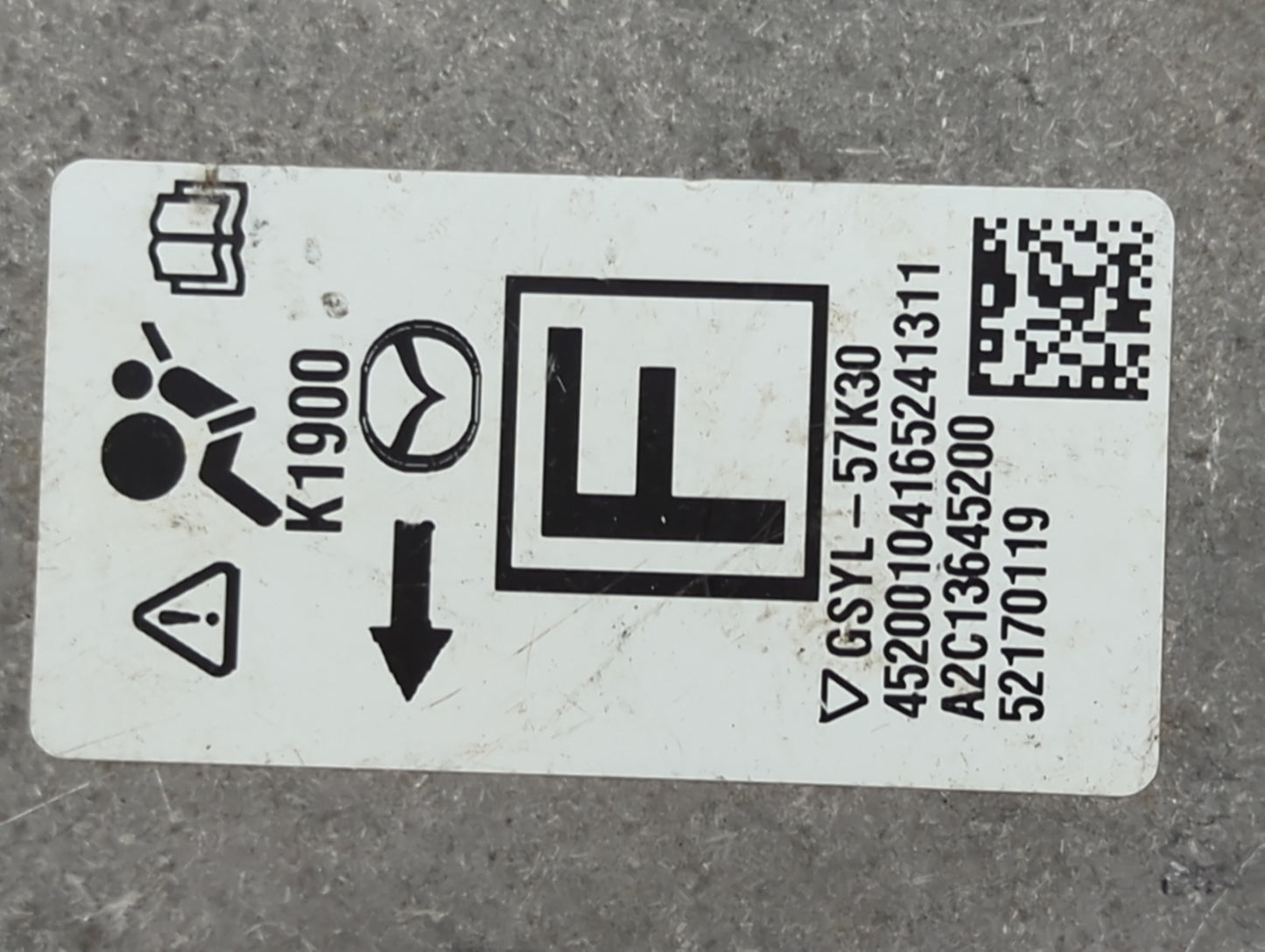 2013-2014 Nissan Sentra Chassis Control Module Ccm Bcm Body Control - Oemusedautoparts1.com