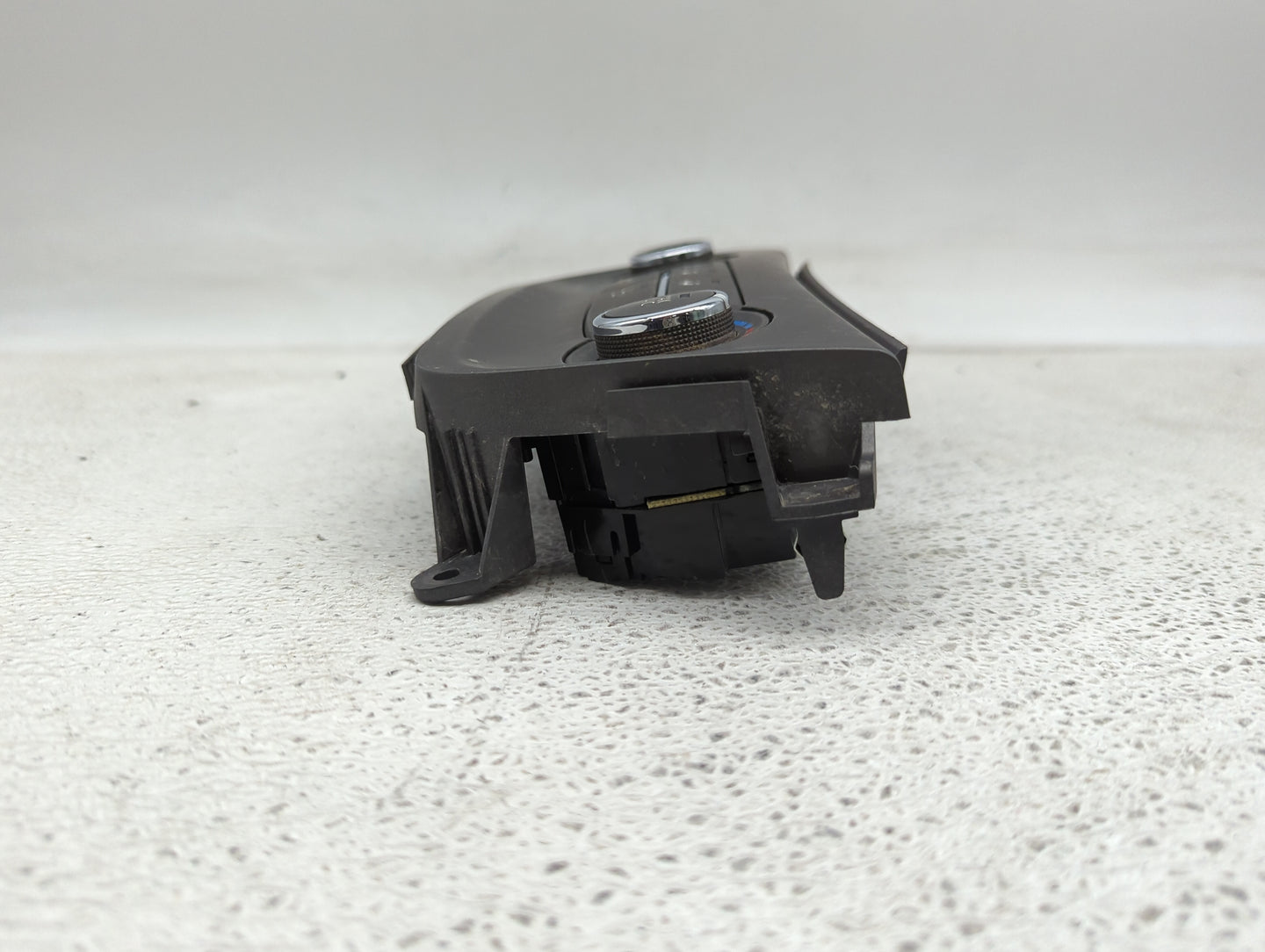 2013-2014 Nissan Sentra Climate Control Module Temperature AC/Heater Replacement Fits Fits 2013 2014 OEM Used Auto Parts - O