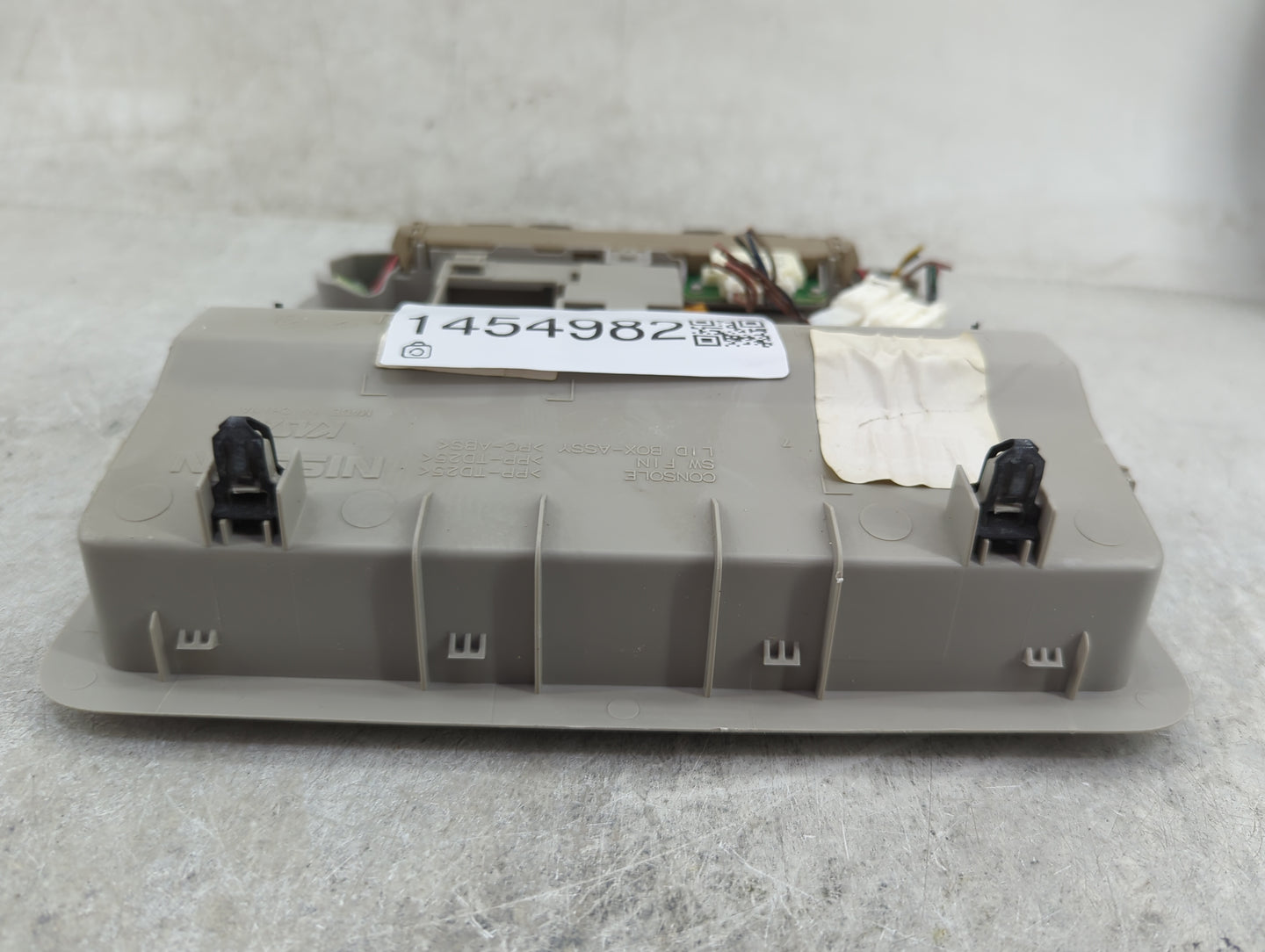 2014 Nissan Sentra Overhead Roof Console - Oemusedautoparts1.com